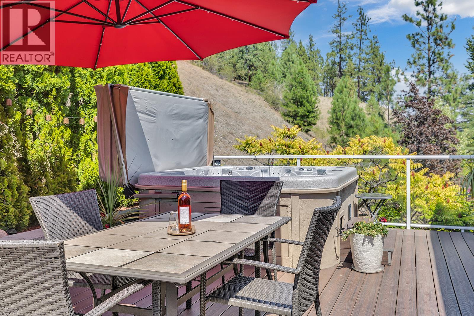 Picture for 2040 Spyglass  Way https://www.cirrealty.ca/reb/bc/0/10366620_9.jpg