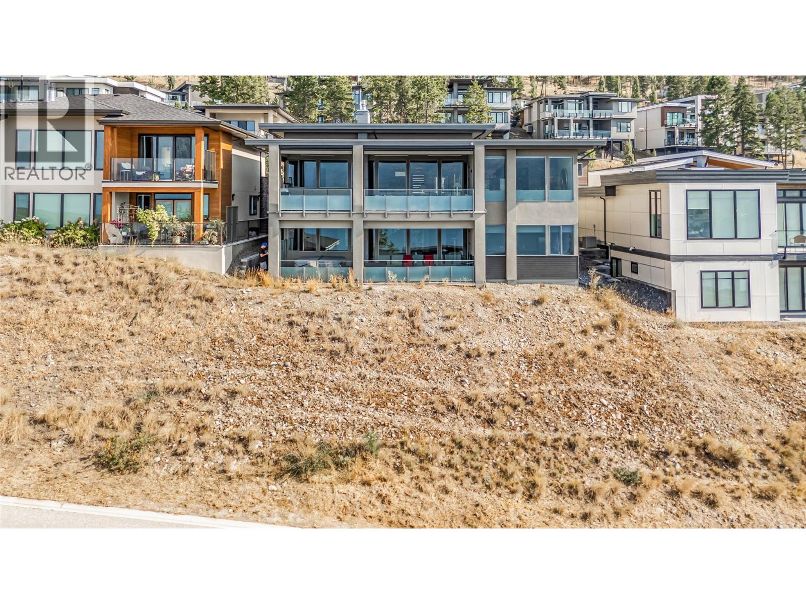 Picture for 3416 Water Birch  Circle https://www.cirrealty.ca/reb/bc/0/10366700_17.jpg