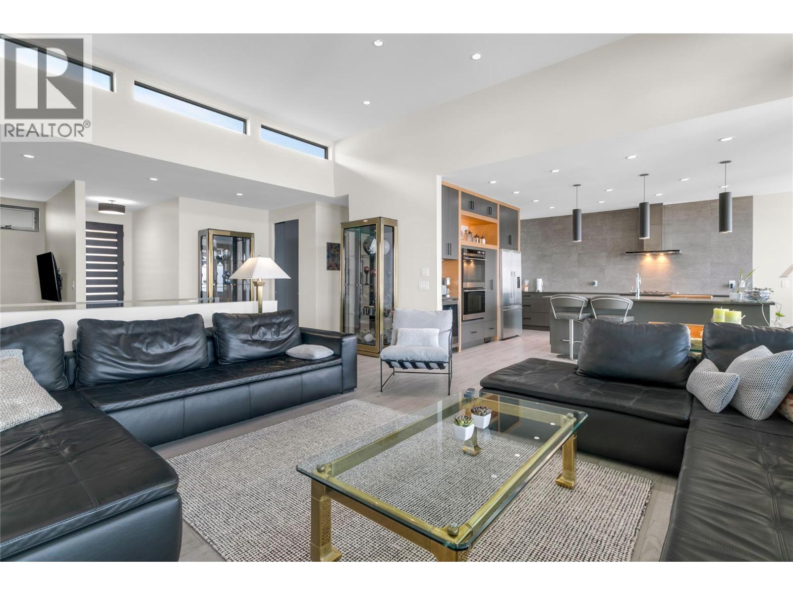 Picture for 3416 Water Birch  Circle https://www.cirrealty.ca/reb/bc/0/10366700_29.jpg