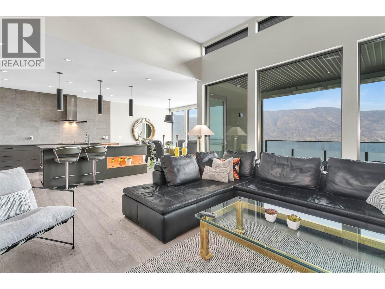 Picture for 3416 Water Birch  Circle https://www.cirrealty.ca/reb/bc/0/10366700_30.jpg