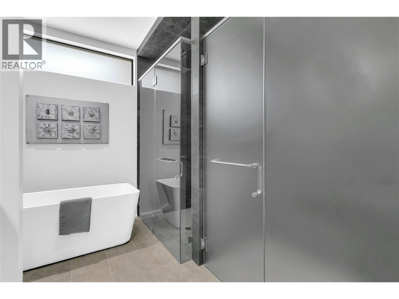 Picture for 3416 Water Birch  Circle https://www.cirrealty.ca/reb/bc/0/10366700_53.jpg