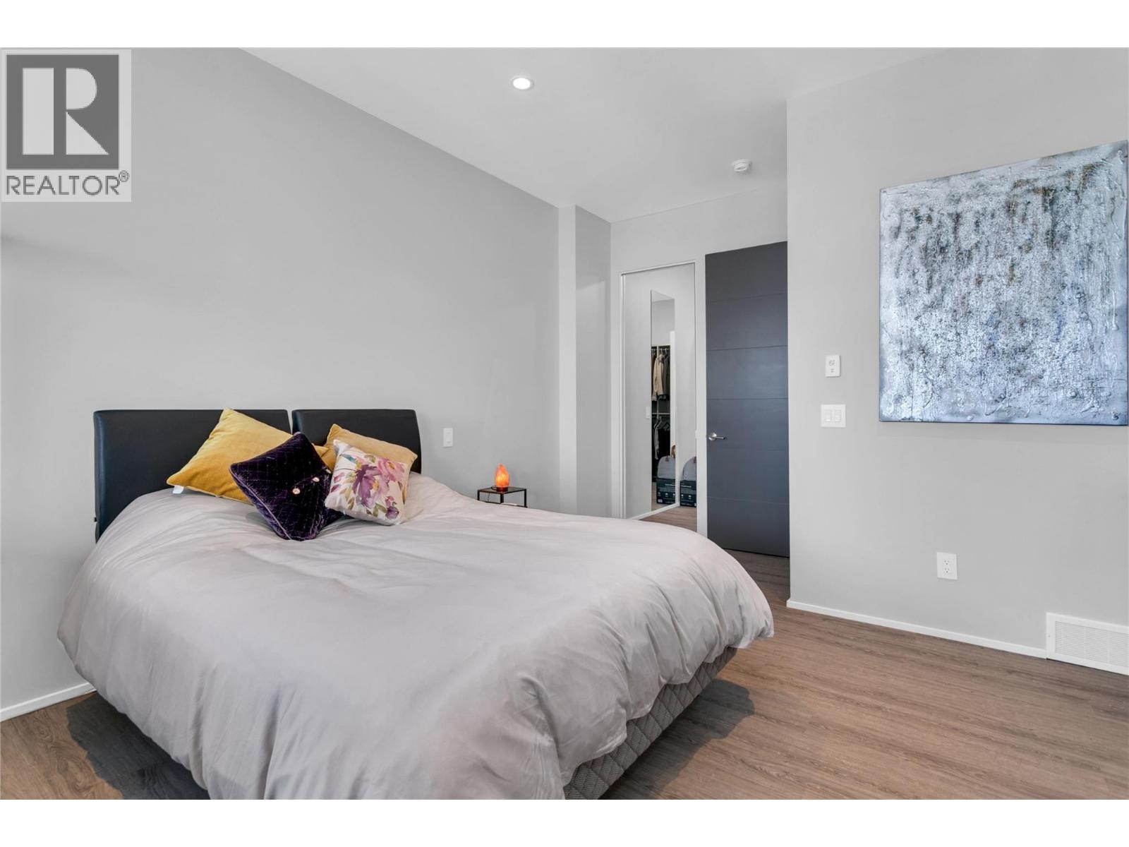 Picture for 3416 Water Birch  Circle https://www.cirrealty.ca/reb/bc/0/10366700_66.jpg