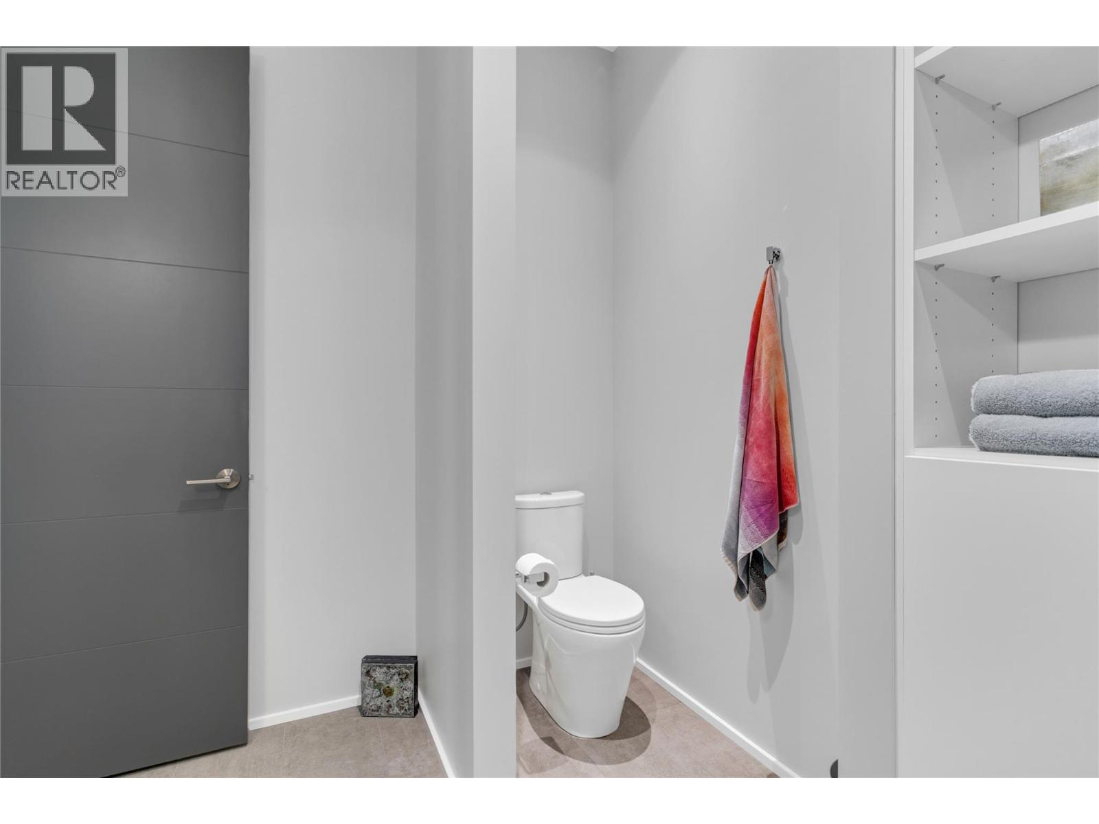 Picture for 3416 Water Birch  Circle https://www.cirrealty.ca/reb/bc/0/10366700_70.jpg