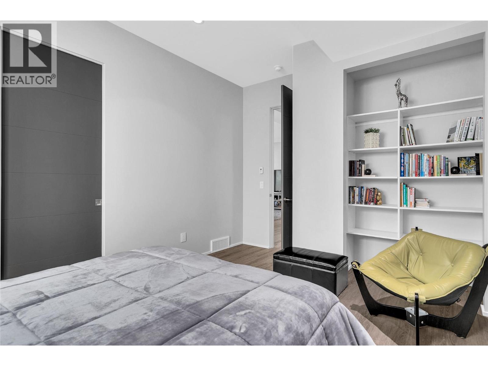 Picture for 3416 Water Birch  Circle https://www.cirrealty.ca/reb/bc/0/10366700_72.jpg