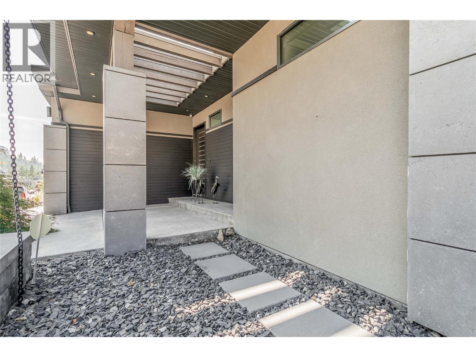 Picture for 3416 Water Birch  Circle https://www.cirrealty.ca/reb/bc/0/10366700_77.jpg