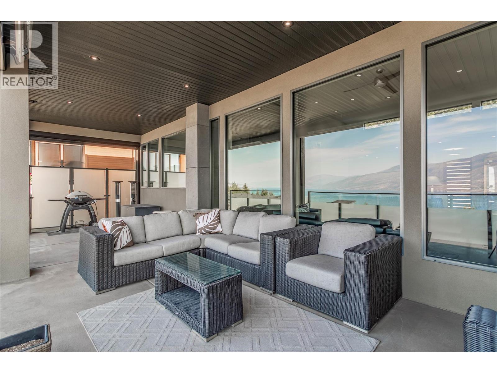 Picture for 3416 Water Birch  Circle https://www.cirrealty.ca/reb/bc/0/10366700_8.jpg