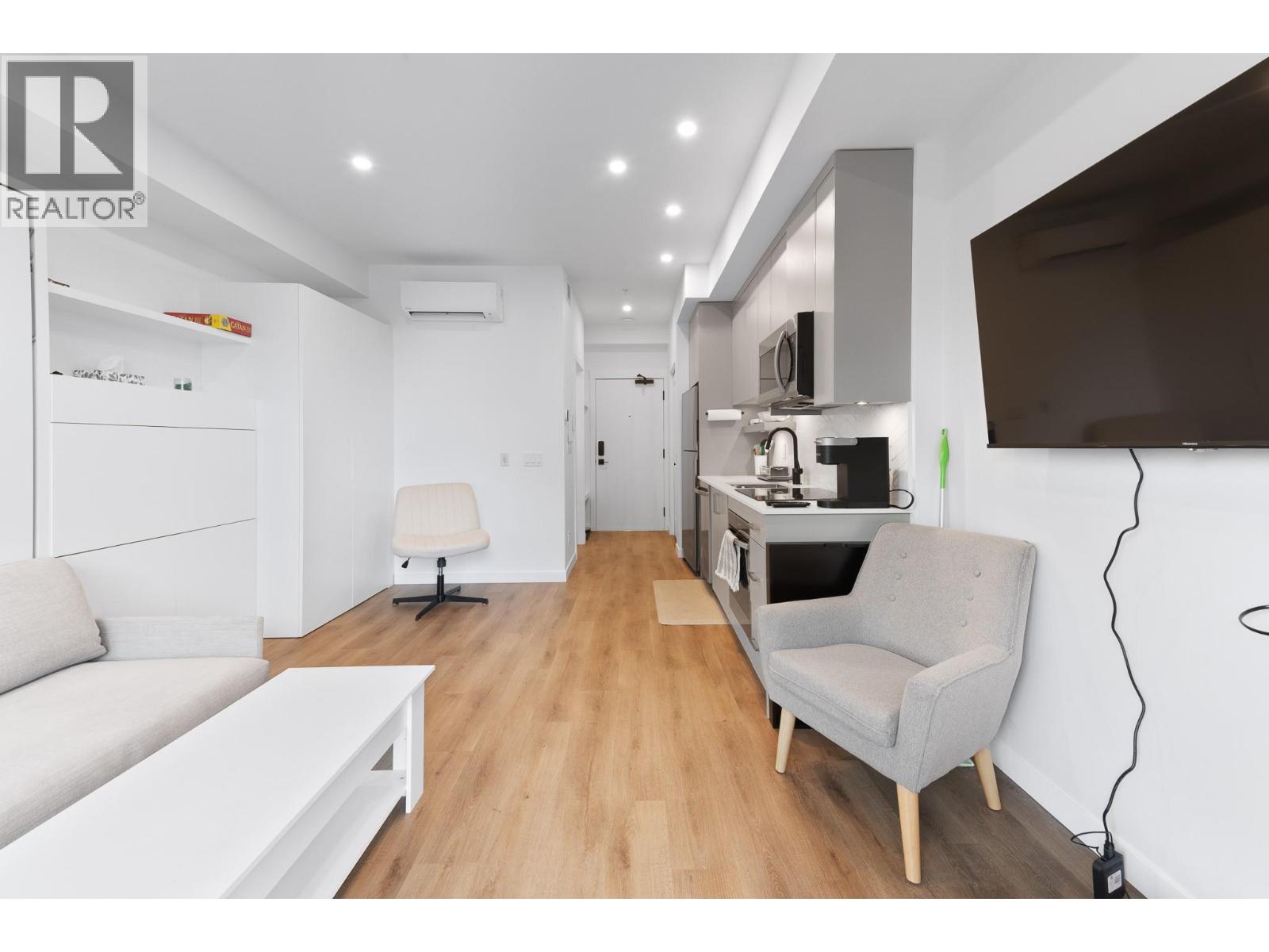 Picture for Unit #306, 1274 Devonshire  Avenue https://www.cirrealty.ca/reb/bc/0/10366710_12.jpg