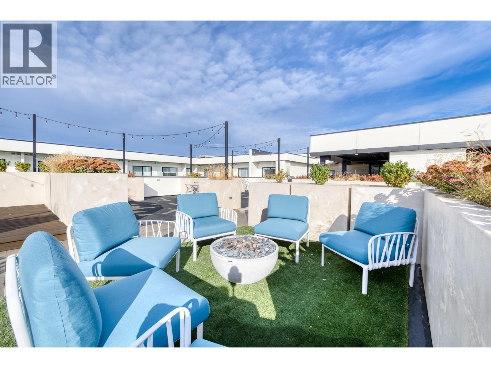 Picture for Unit #306, 1274 Devonshire  Avenue https://www.cirrealty.ca/reb/bc/0/10366710_21.jpg