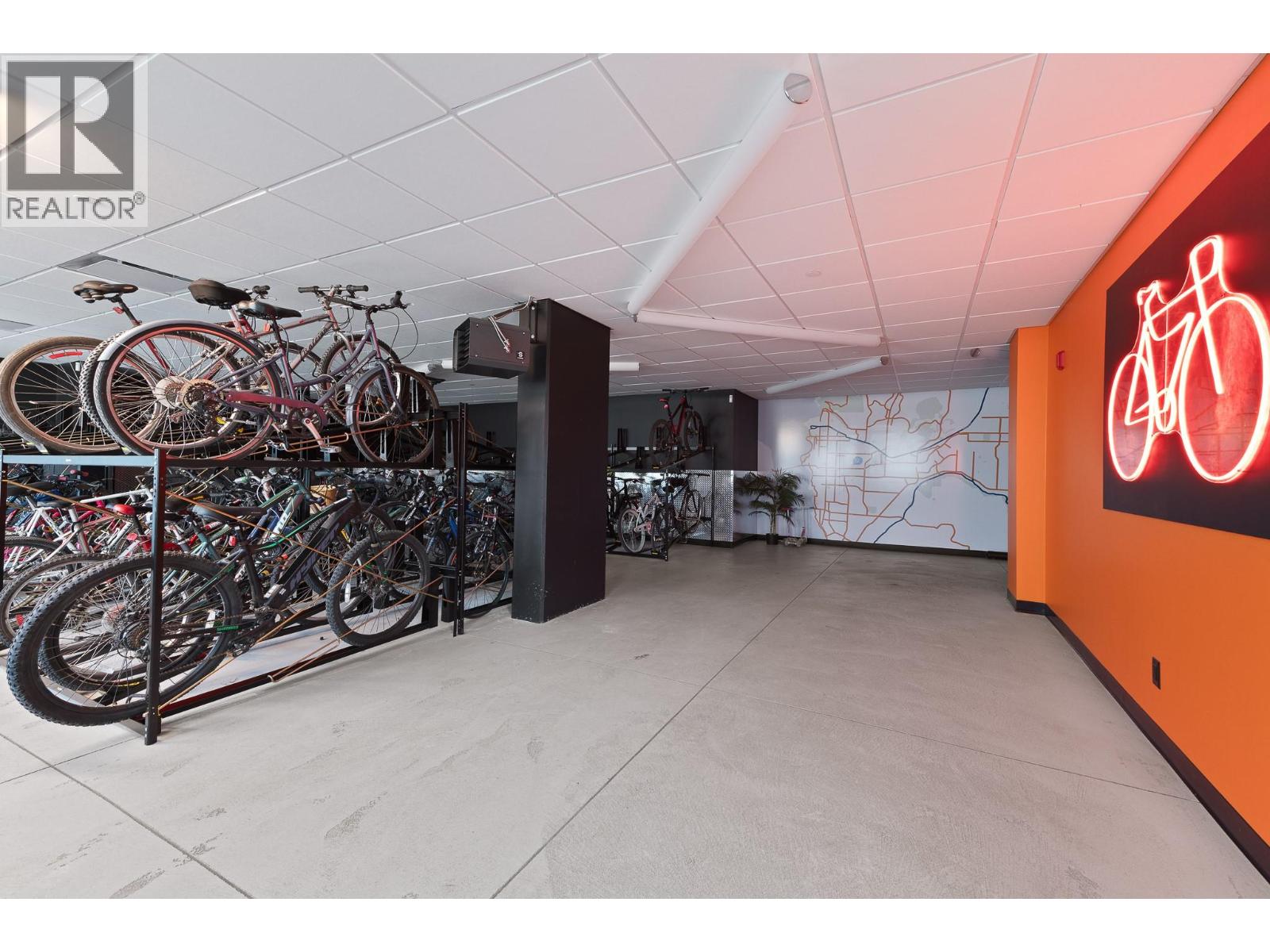 Picture for Unit #306, 1274 Devonshire  Avenue https://www.cirrealty.ca/reb/bc/0/10366710_30.jpg