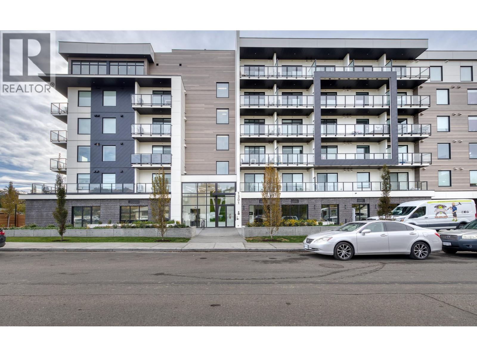 Picture for Unit #306, 1274 Devonshire  Avenue https://www.cirrealty.ca/reb/bc/0/10366710_41.jpg