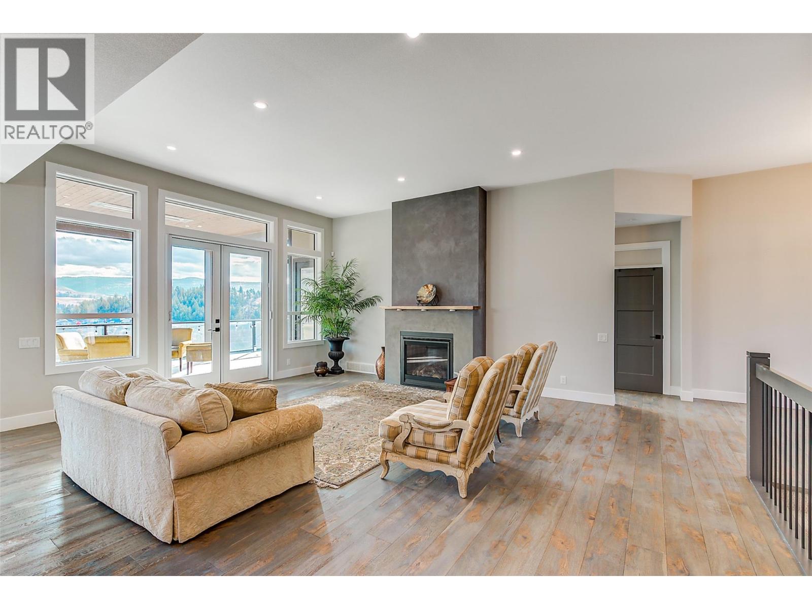 Picture for 759 Carnoustie  Drive https://www.cirrealty.ca/reb/bc/0/10366730_10.jpg