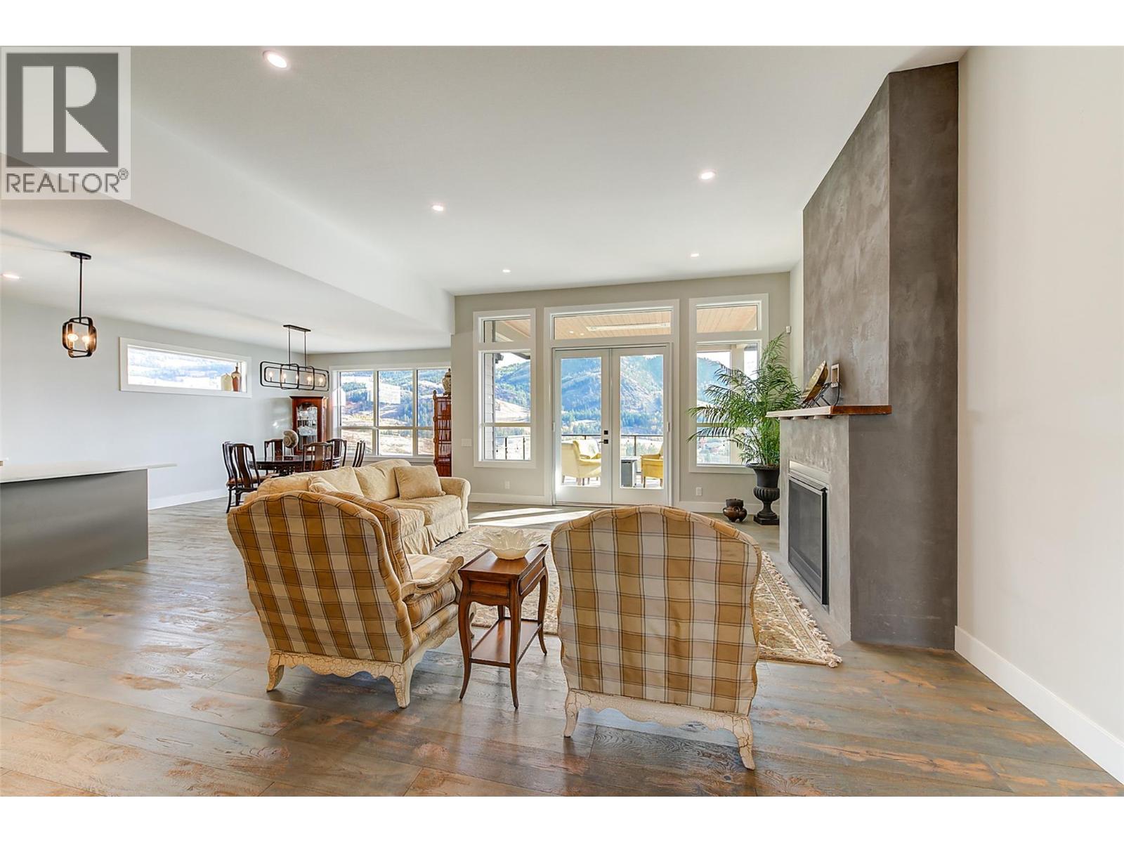 Picture for 759 Carnoustie  Drive https://www.cirrealty.ca/reb/bc/0/10366730_14.jpg