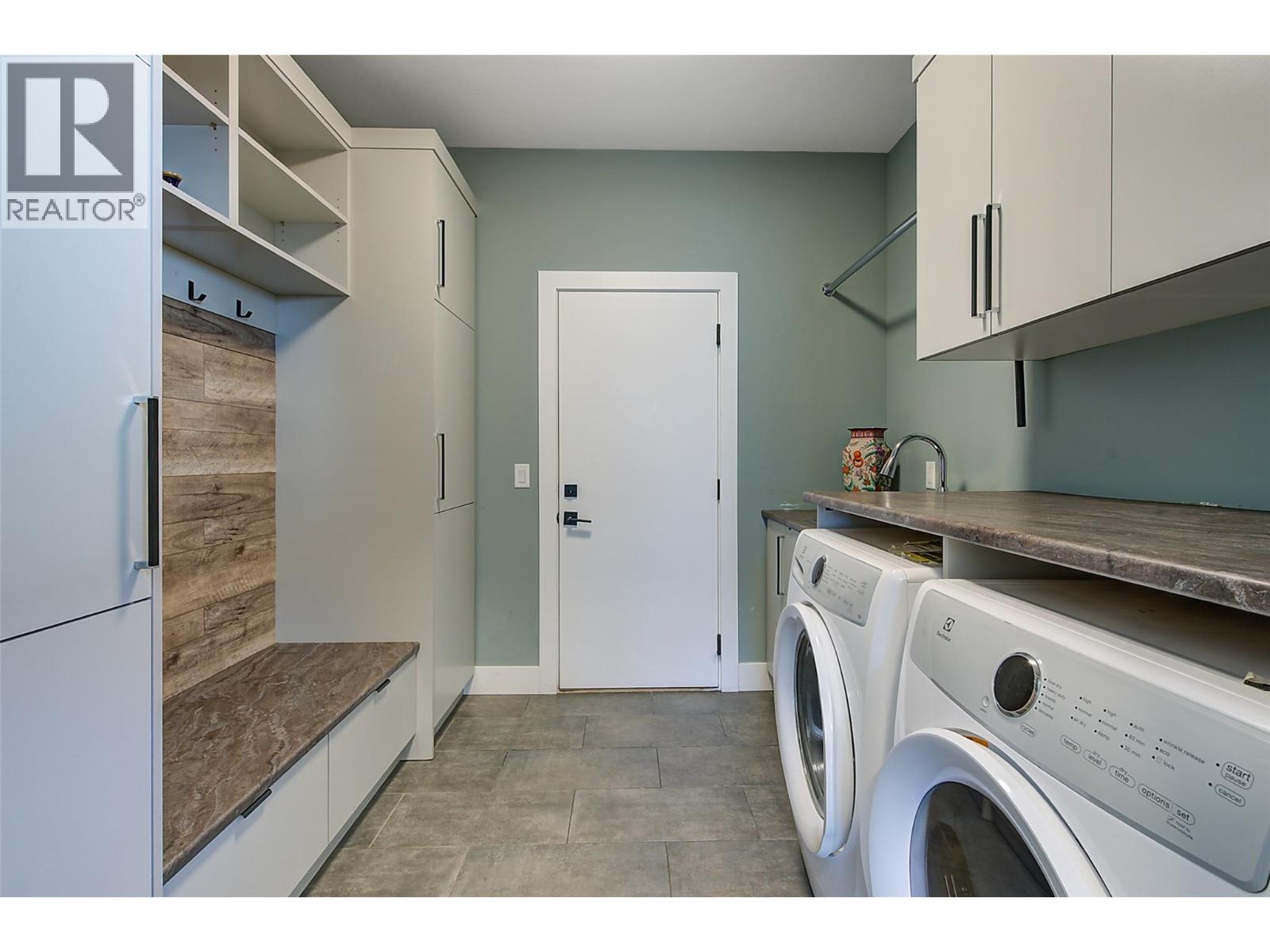 Picture for 759 Carnoustie  Drive https://www.cirrealty.ca/reb/bc/0/10366730_34.jpg