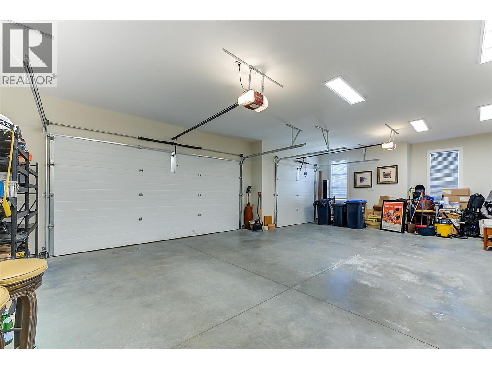 Picture for 759 Carnoustie  Drive https://www.cirrealty.ca/reb/bc/0/10366730_35.jpg