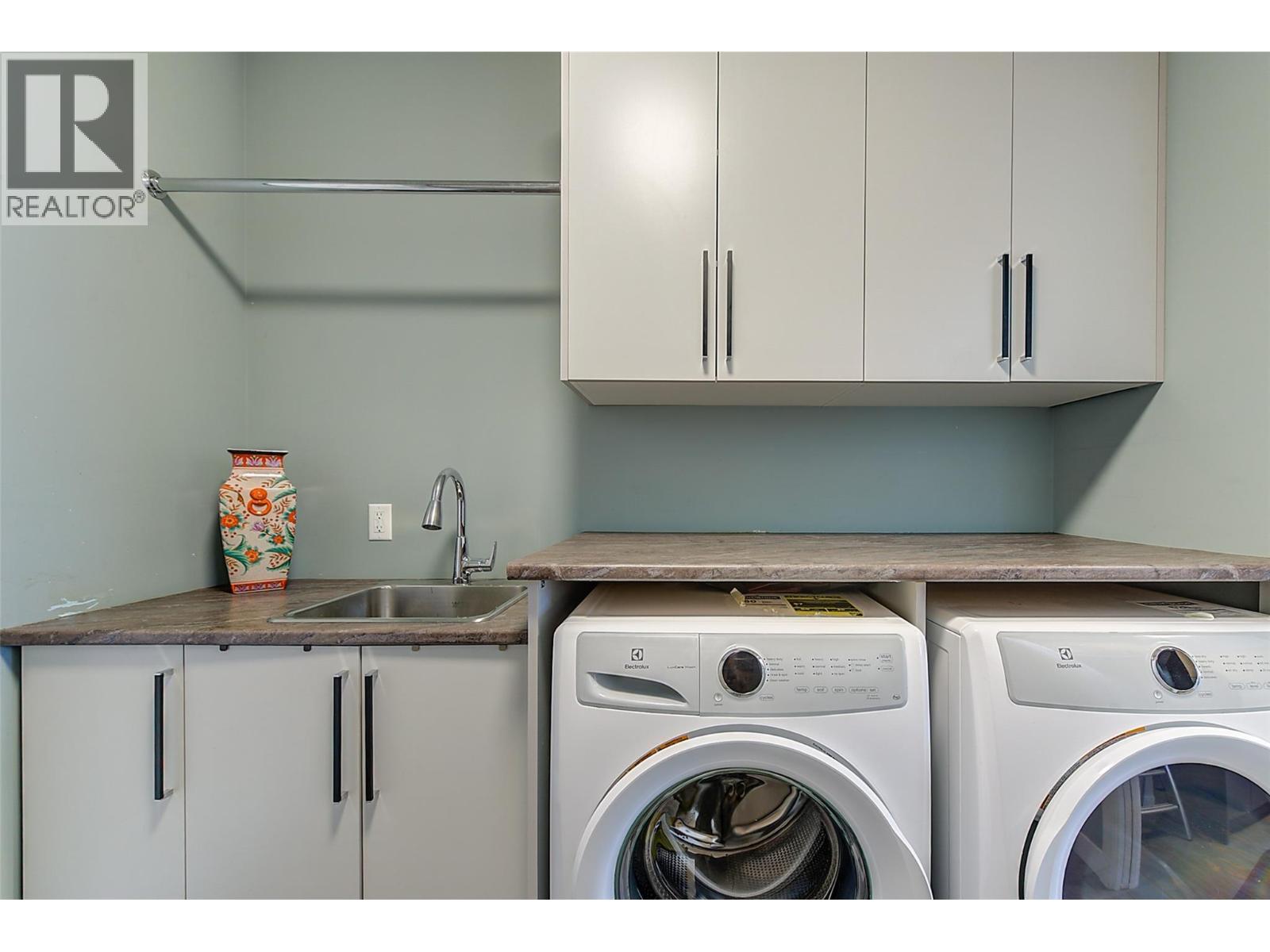 Picture for 759 Carnoustie  Drive https://www.cirrealty.ca/reb/bc/0/10366730_36.jpg