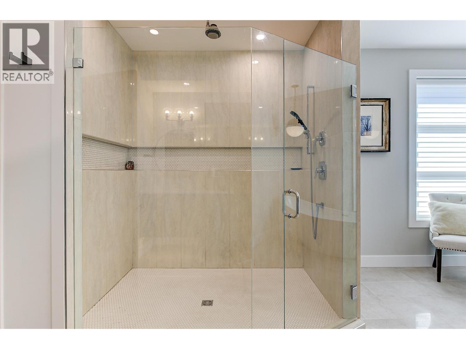 Picture for 759 Carnoustie  Drive https://www.cirrealty.ca/reb/bc/0/10366730_42.jpg