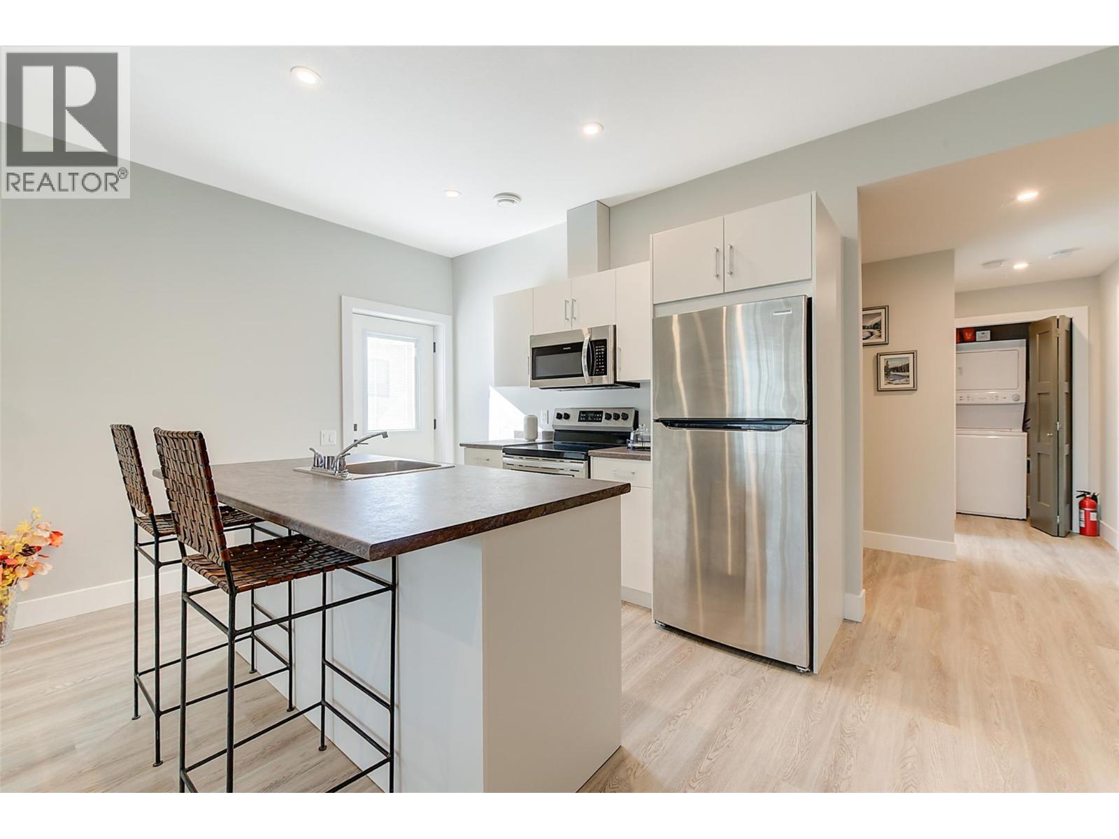 Picture for 759 Carnoustie  Drive https://www.cirrealty.ca/reb/bc/0/10366730_67.jpg