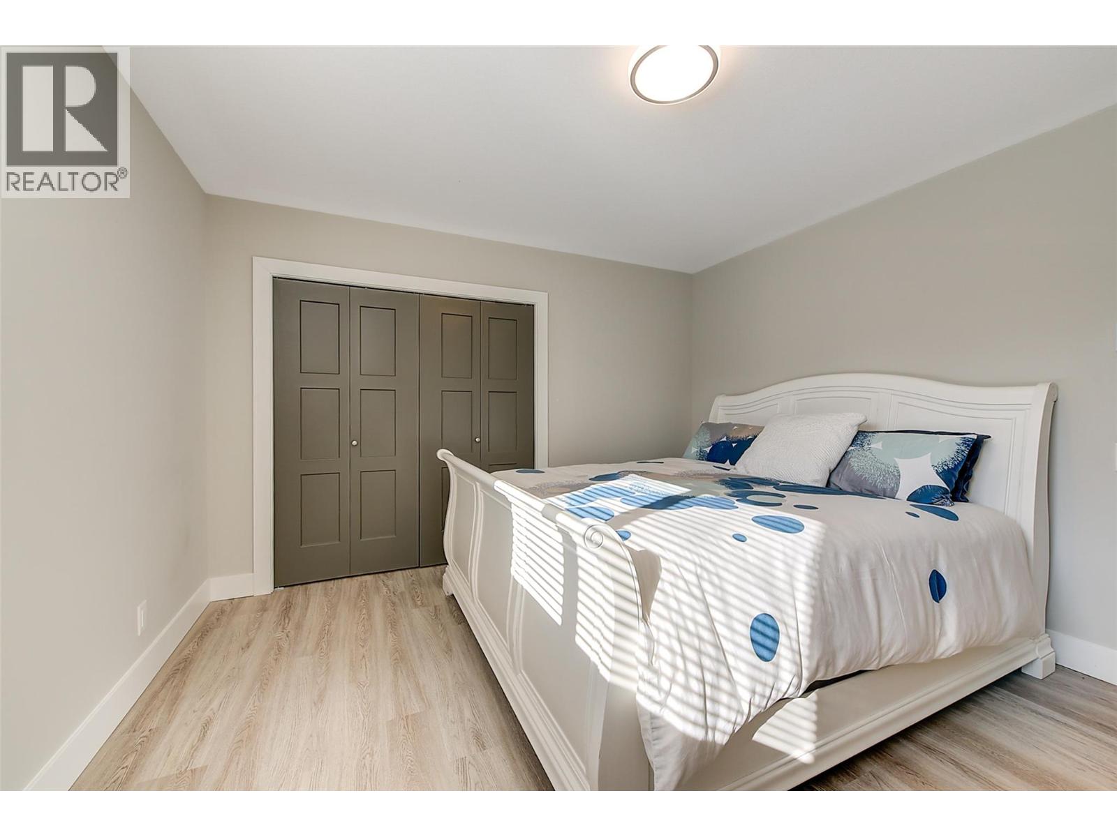 Picture for 759 Carnoustie  Drive https://www.cirrealty.ca/reb/bc/0/10366730_70.jpg