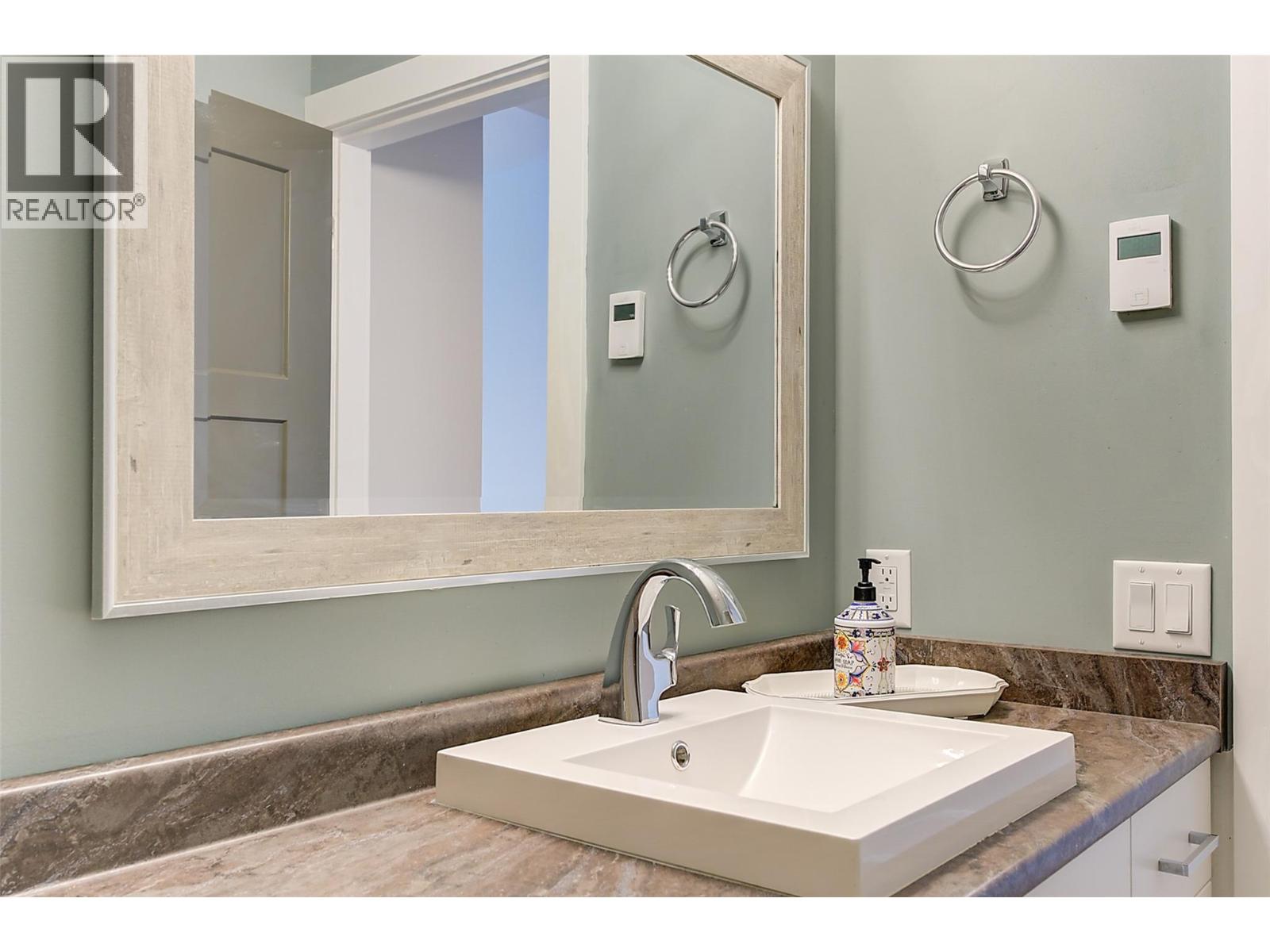 Picture for 759 Carnoustie  Drive https://www.cirrealty.ca/reb/bc/0/10366730_73.jpg