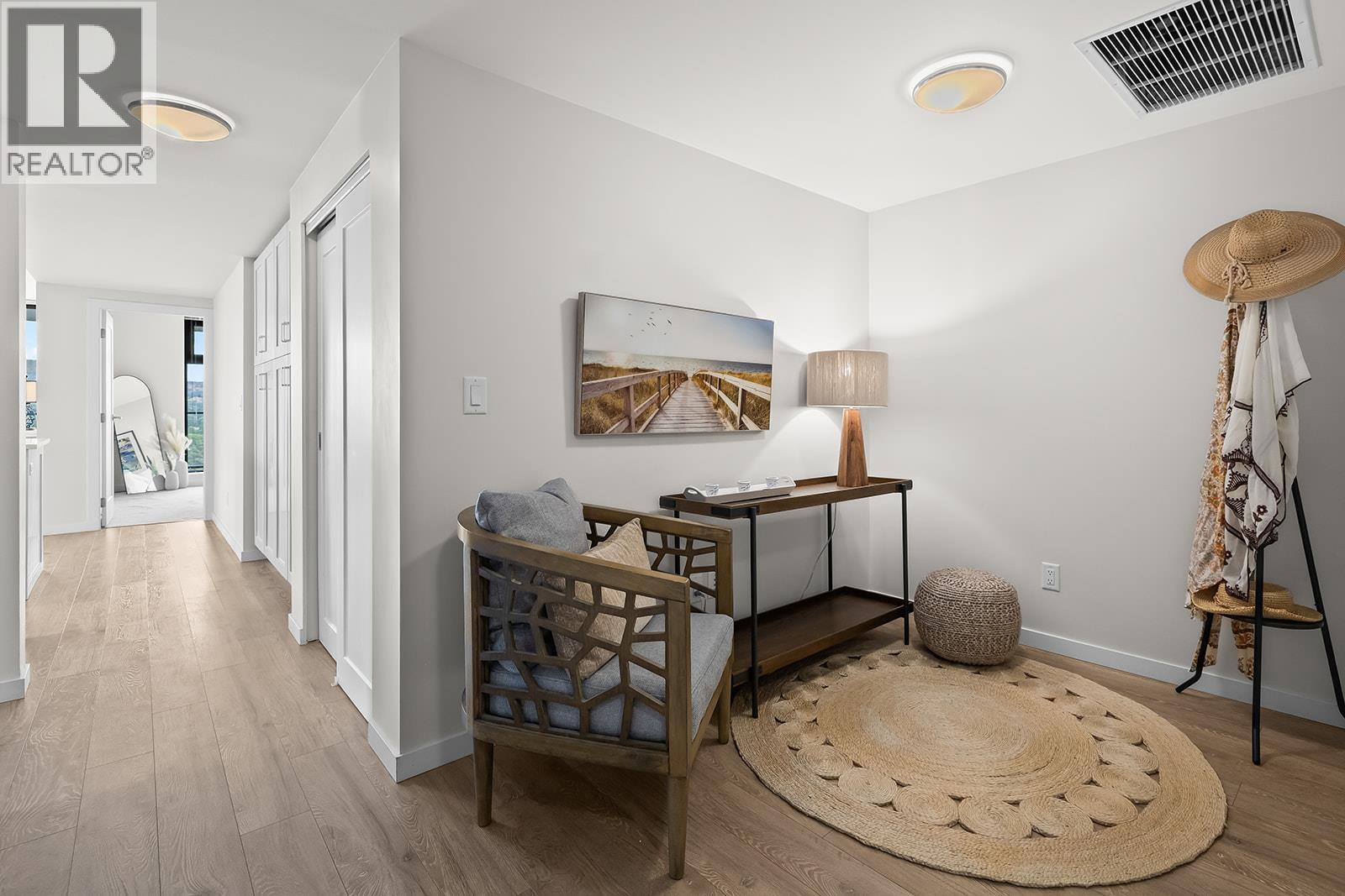 Picture for Unit #1201, 485 Groves  Avenue