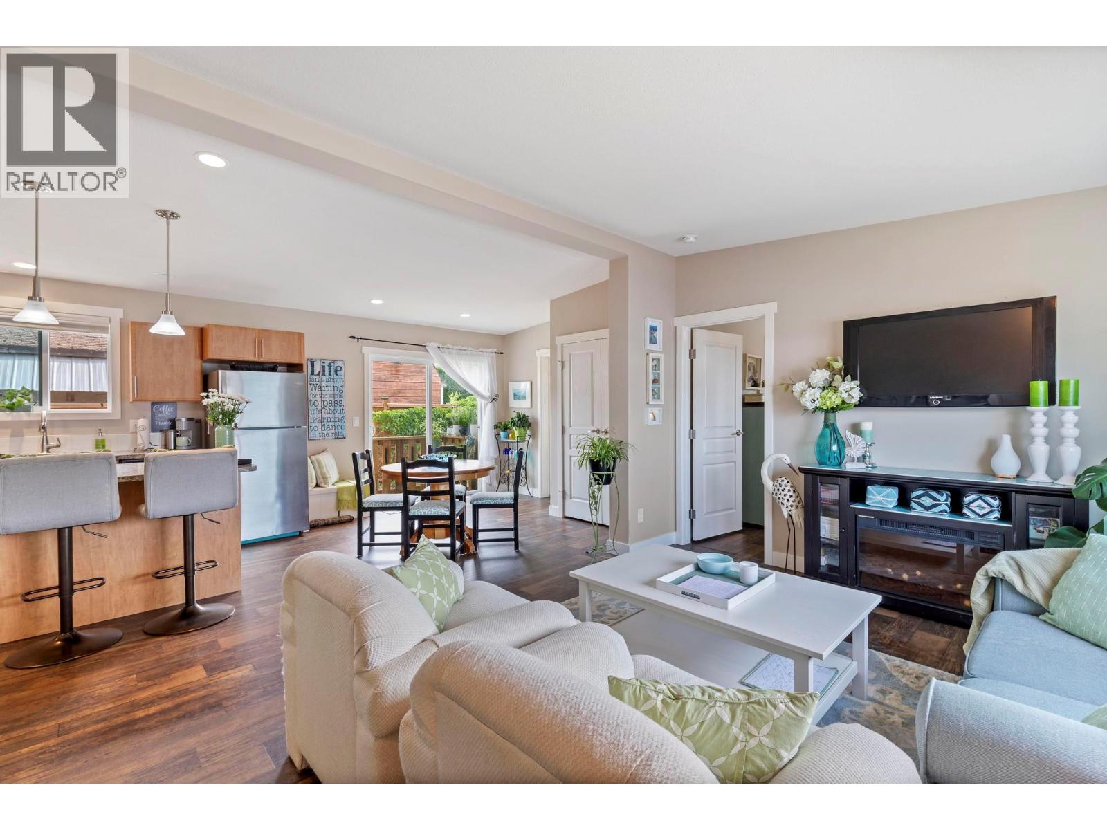 Picture for Unit #220, 3591 Old Vernon  Road https://www.cirrealty.ca/reb/bc/0/10366860_10.jpg