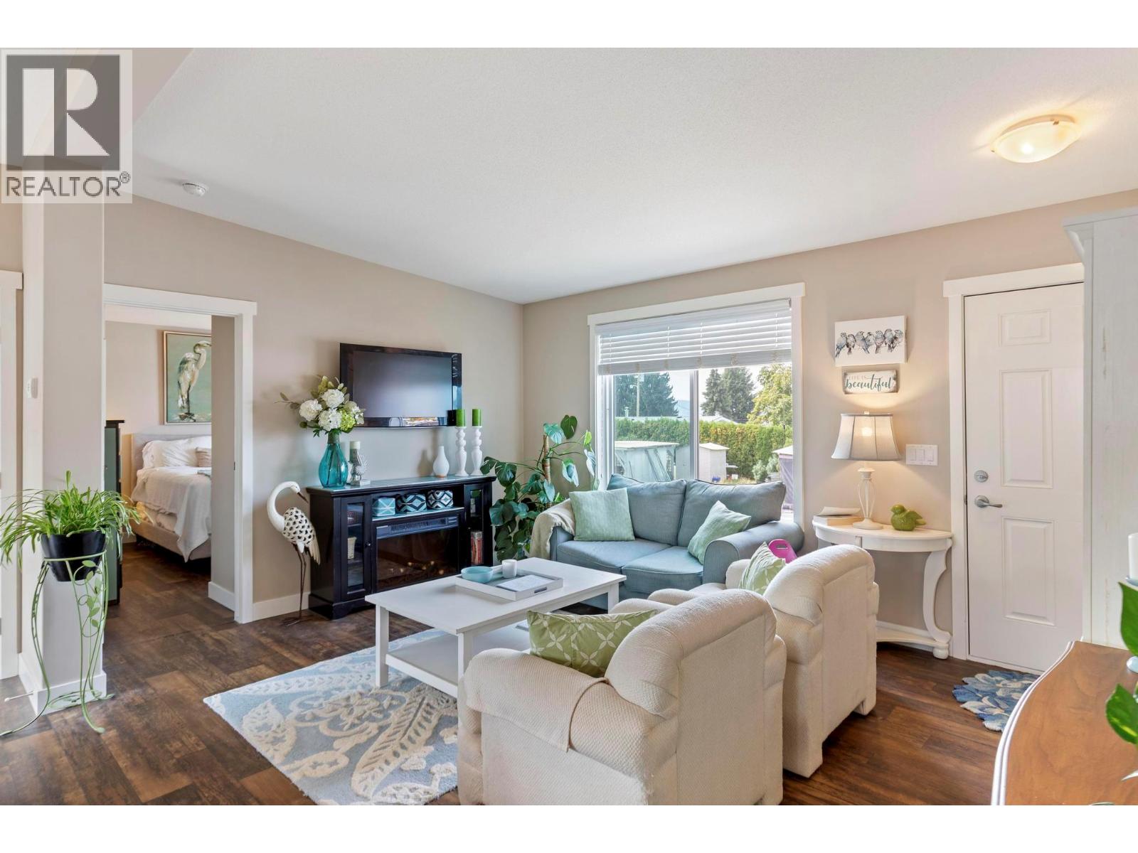 Picture for Unit #220, 3591 Old Vernon  Road