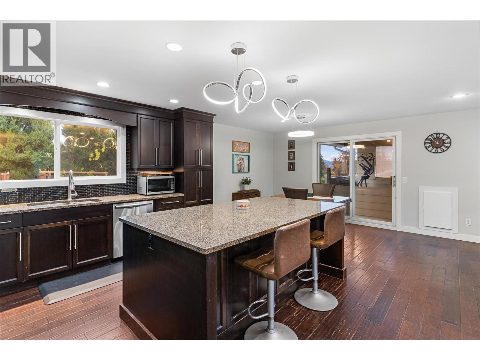 Picture for 2555 O'Reilly  Road