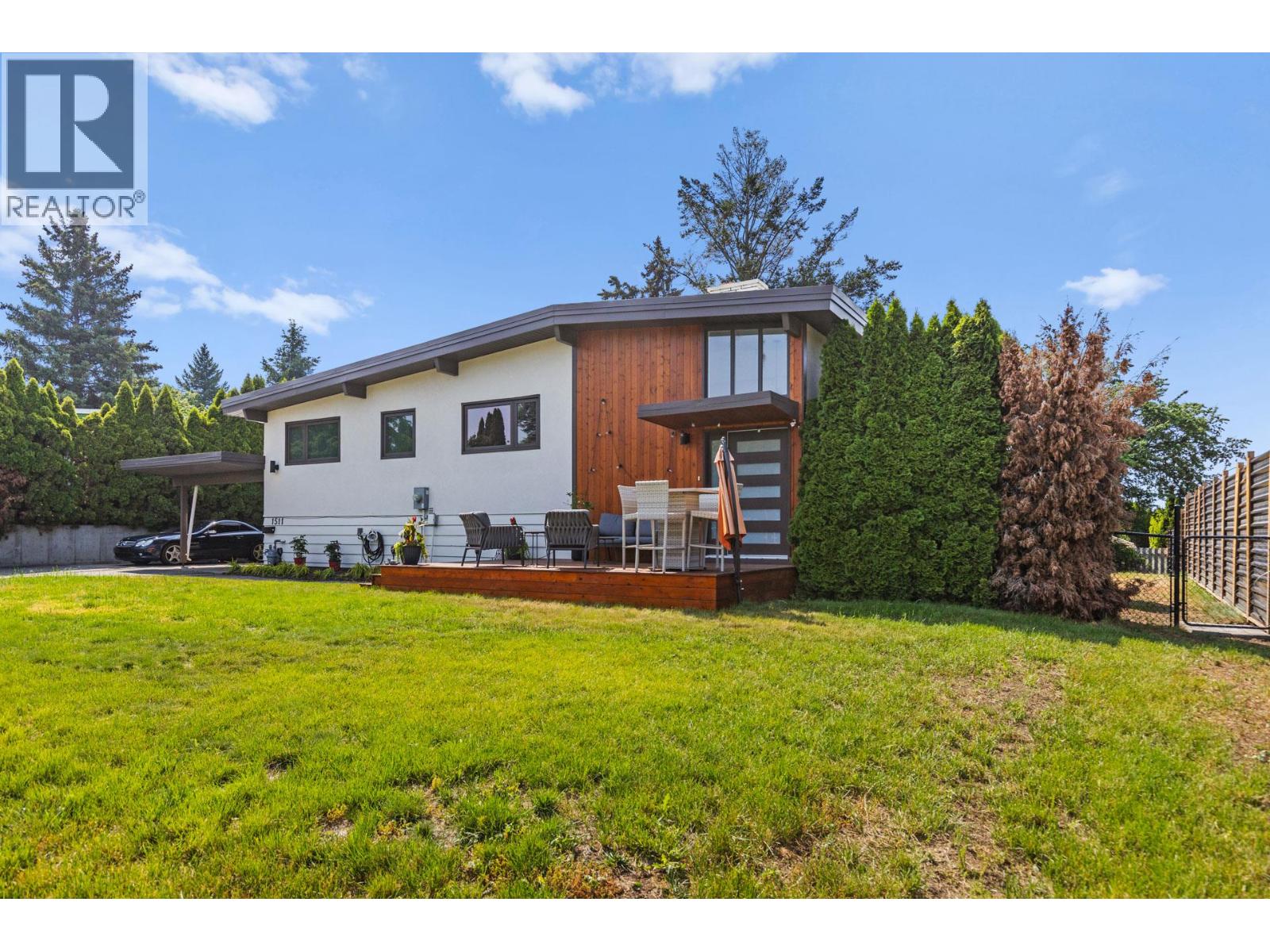 Picture for 1511 Lambert  Avenue