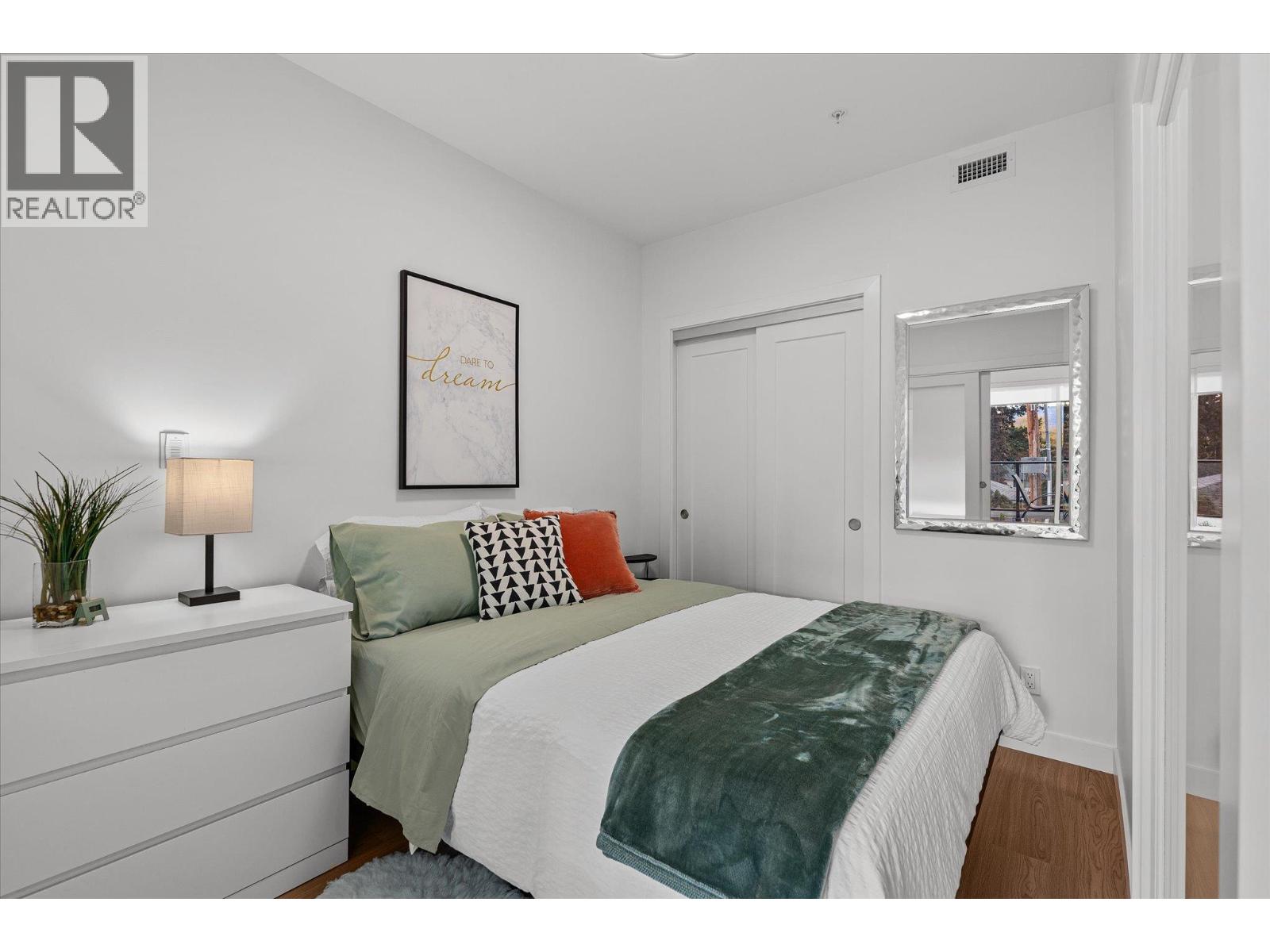 Picture for Unit #208, 1380 Pridham  Avenue