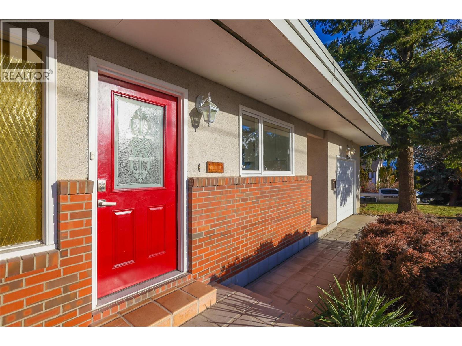 Picture for 2215 Bridgeview  Road