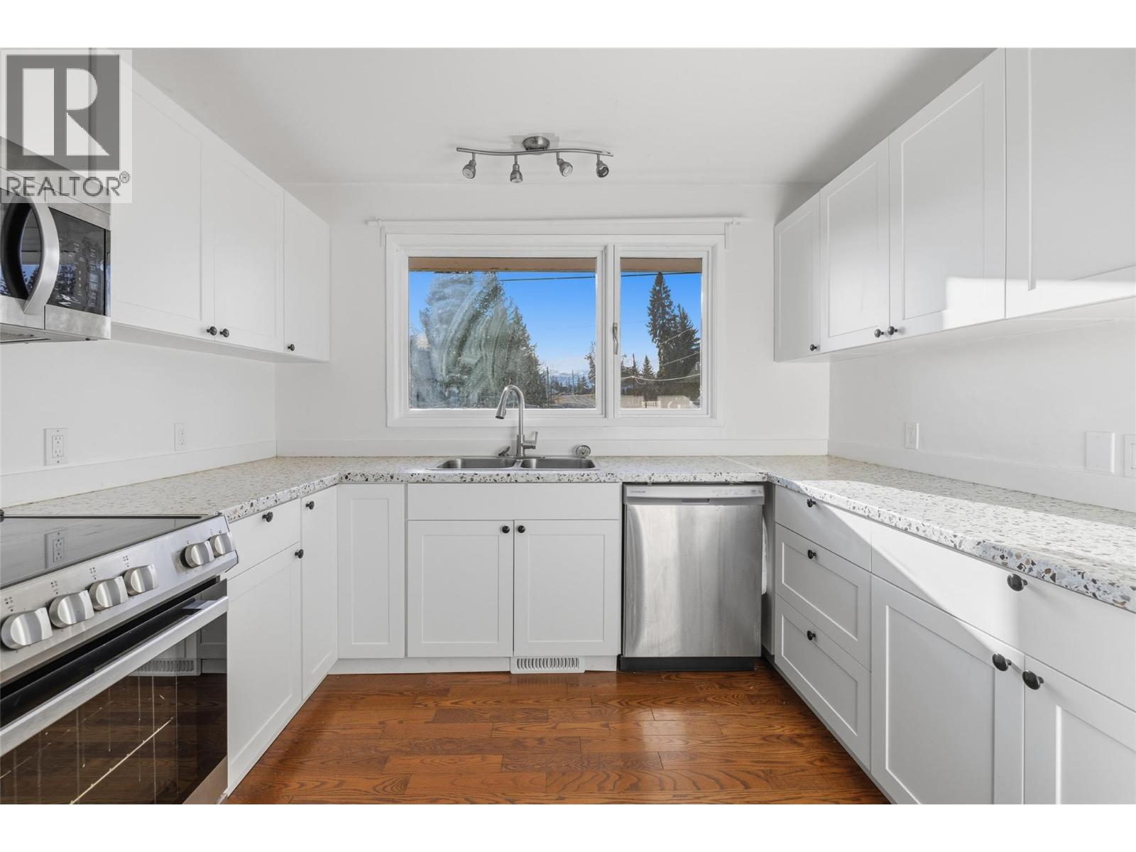 Picture for 2215 Bridgeview  Road