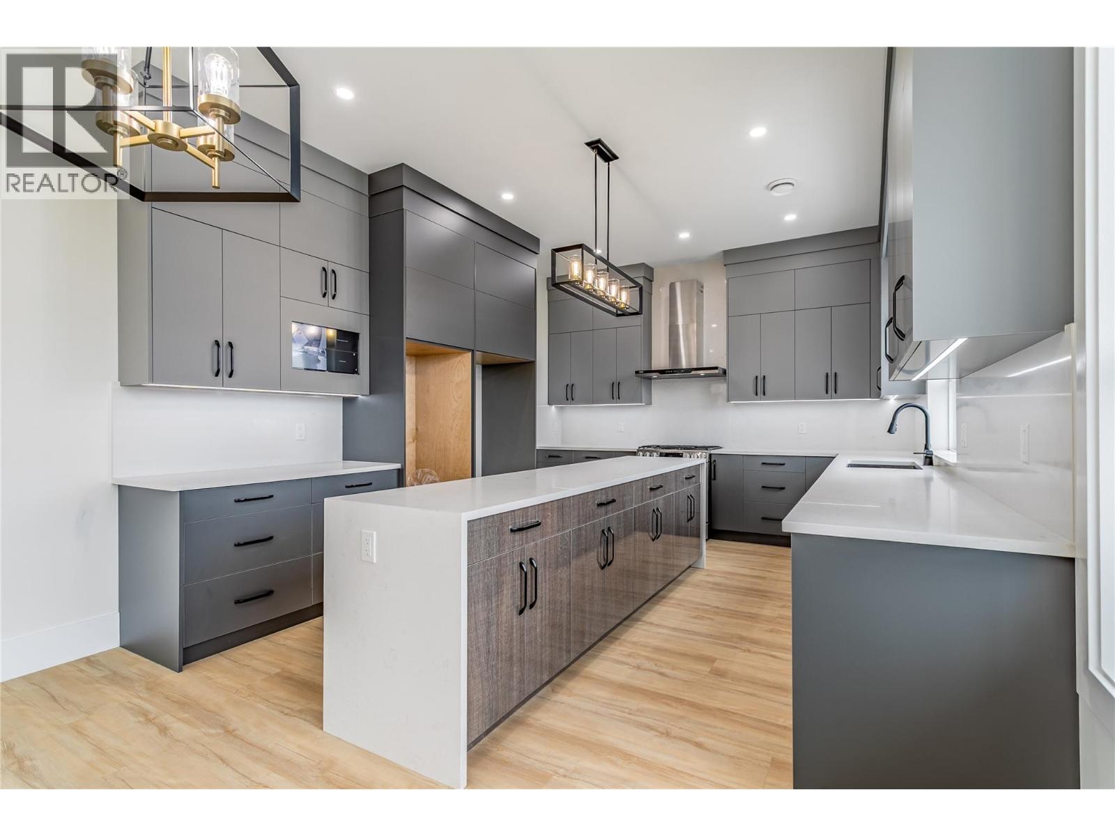 Picture for 1136 Hume  Avenue