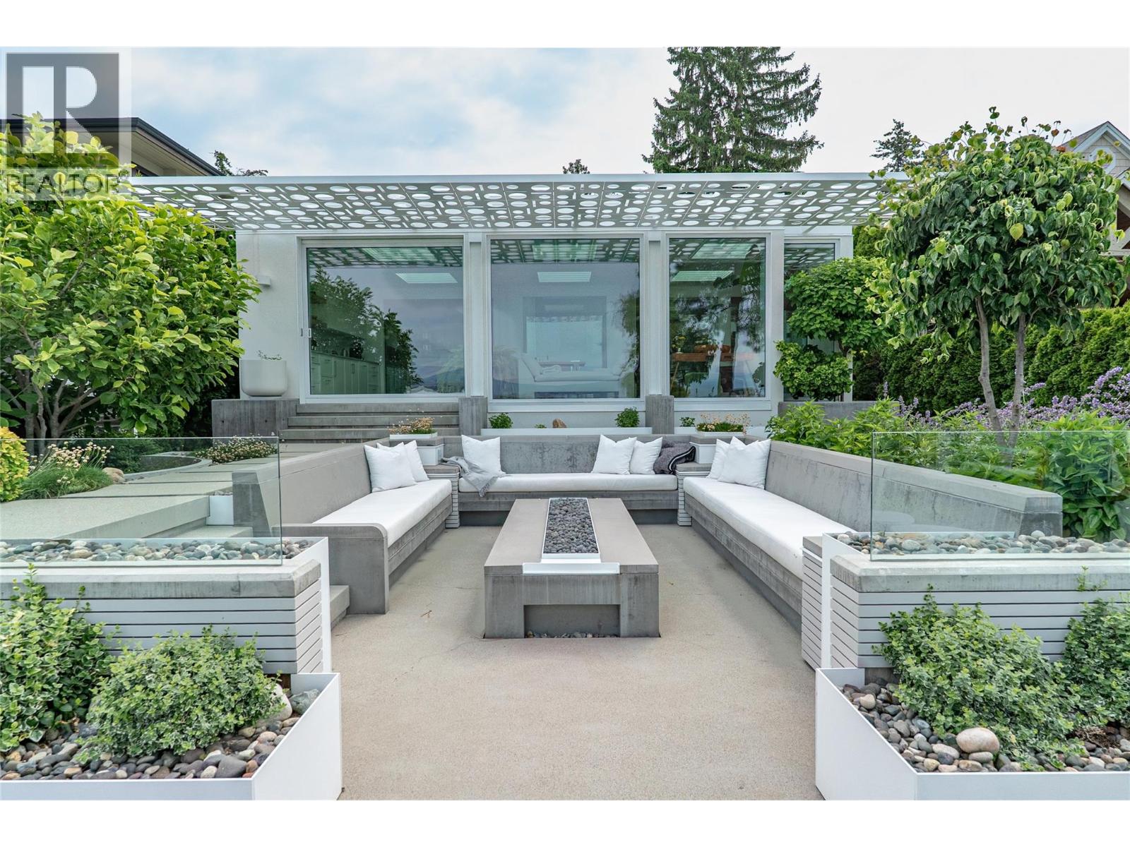 Picture for 4110 Lakeshore  Road