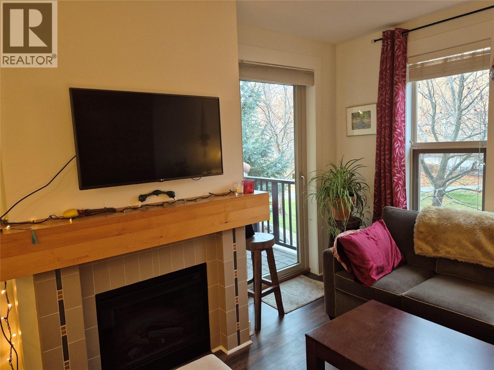 Picture for Unit #146, 4200 Lakeshore  Drive