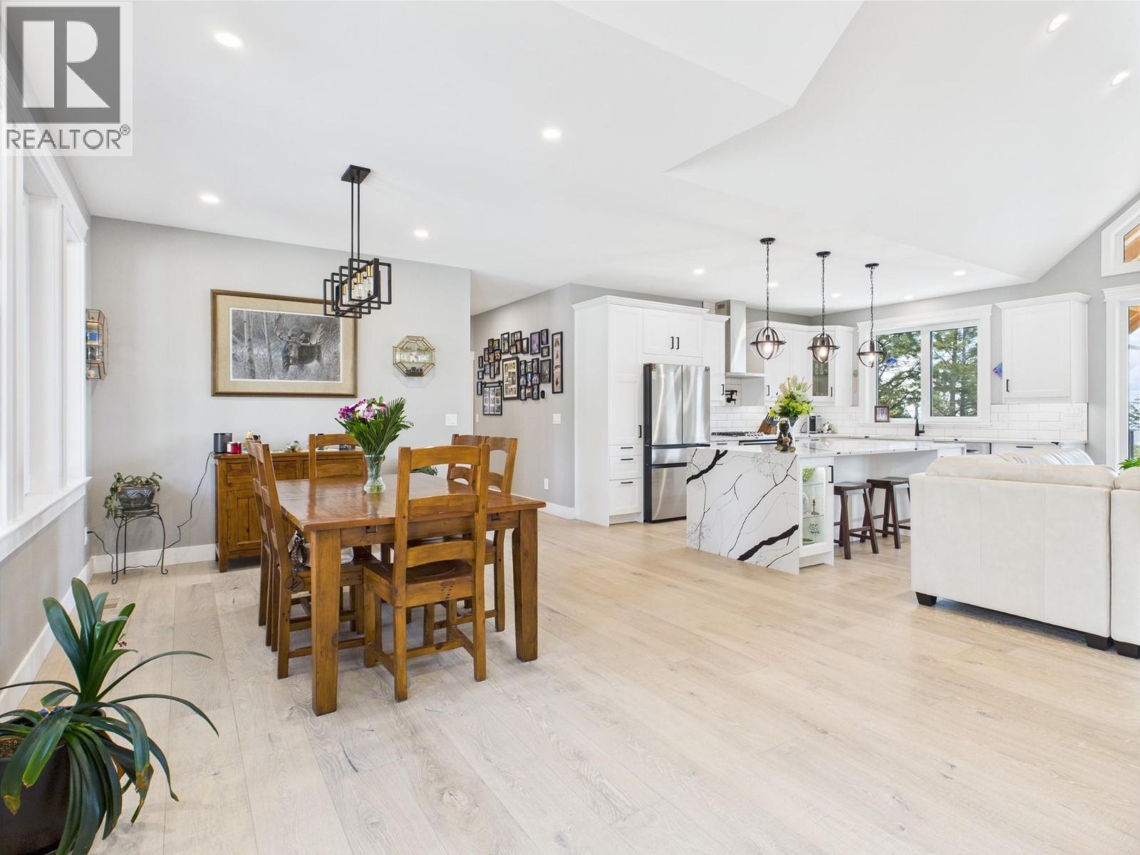 Picture for 125 FALCON  Place