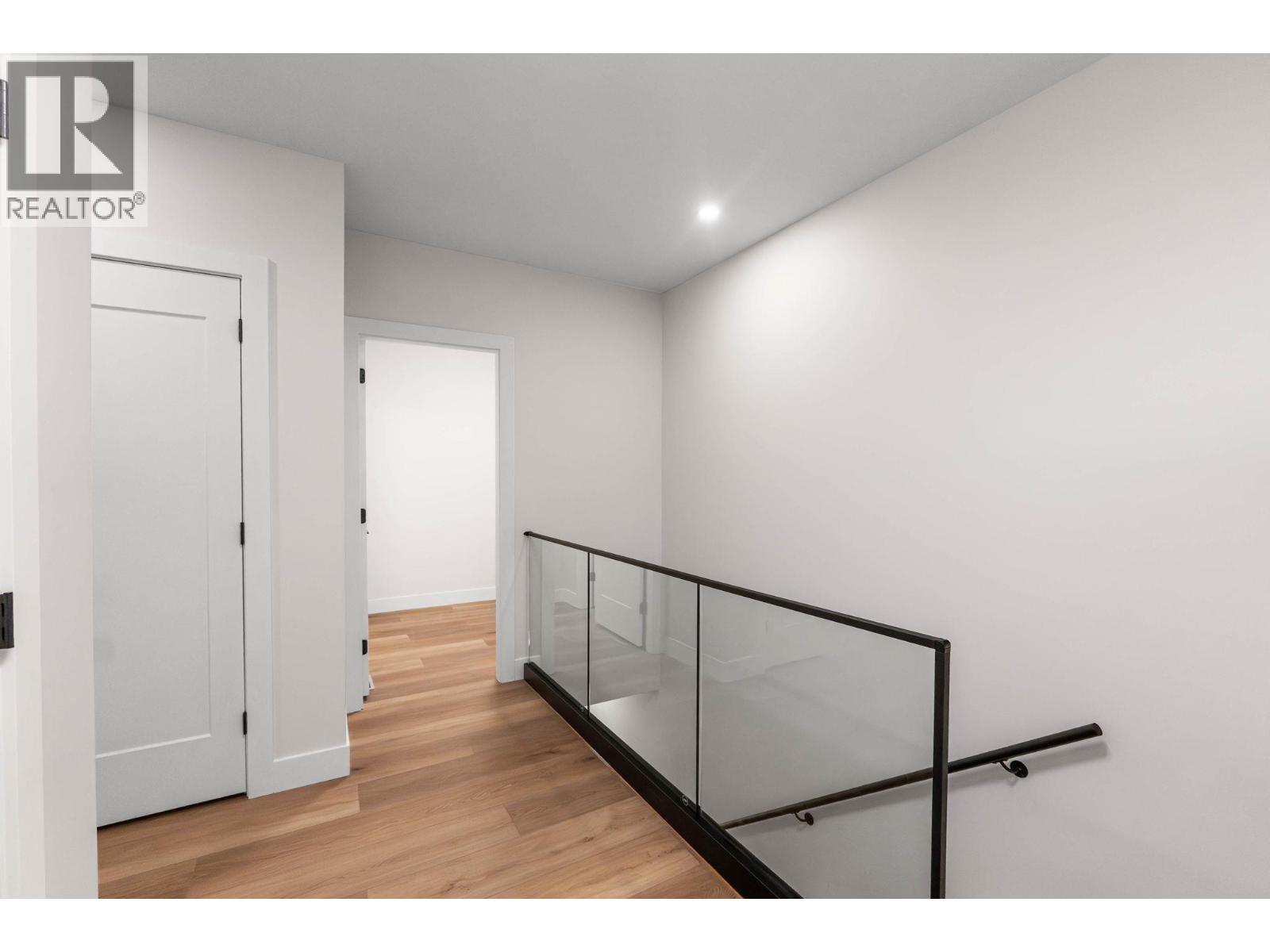 Picture for 1671 Harbour View  Crescent