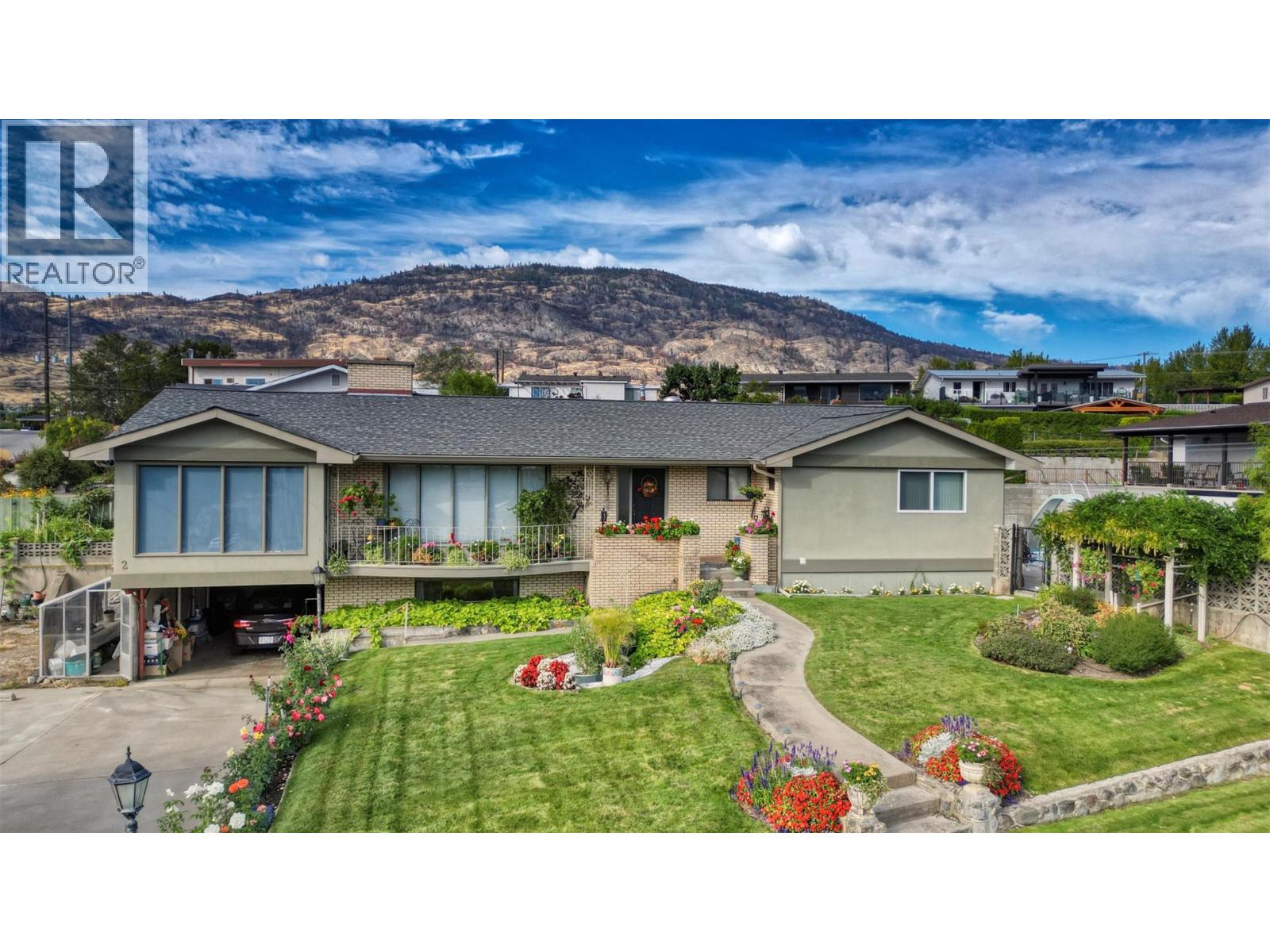 Picture for 2 Quail  Place