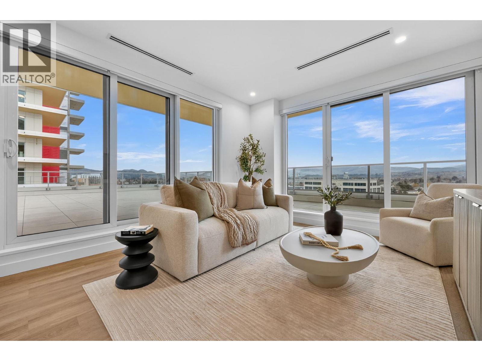 Picture for Unit #713, 3340 Lakeshore  Road