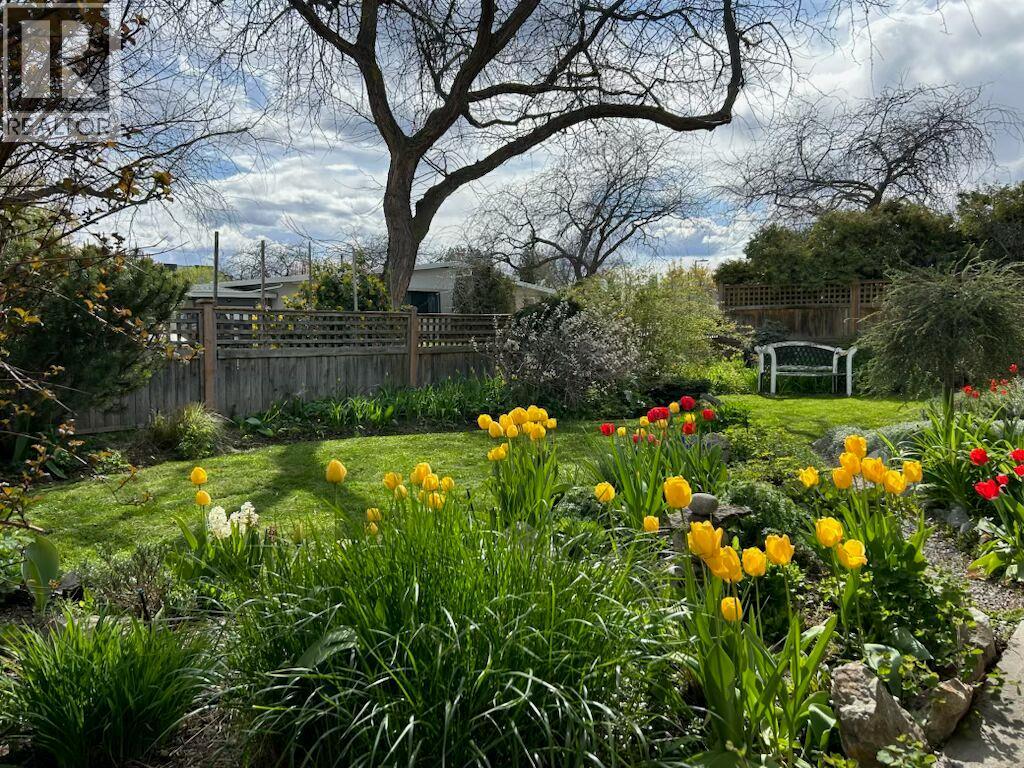 Picture for 1122 Stockwell  Avenue