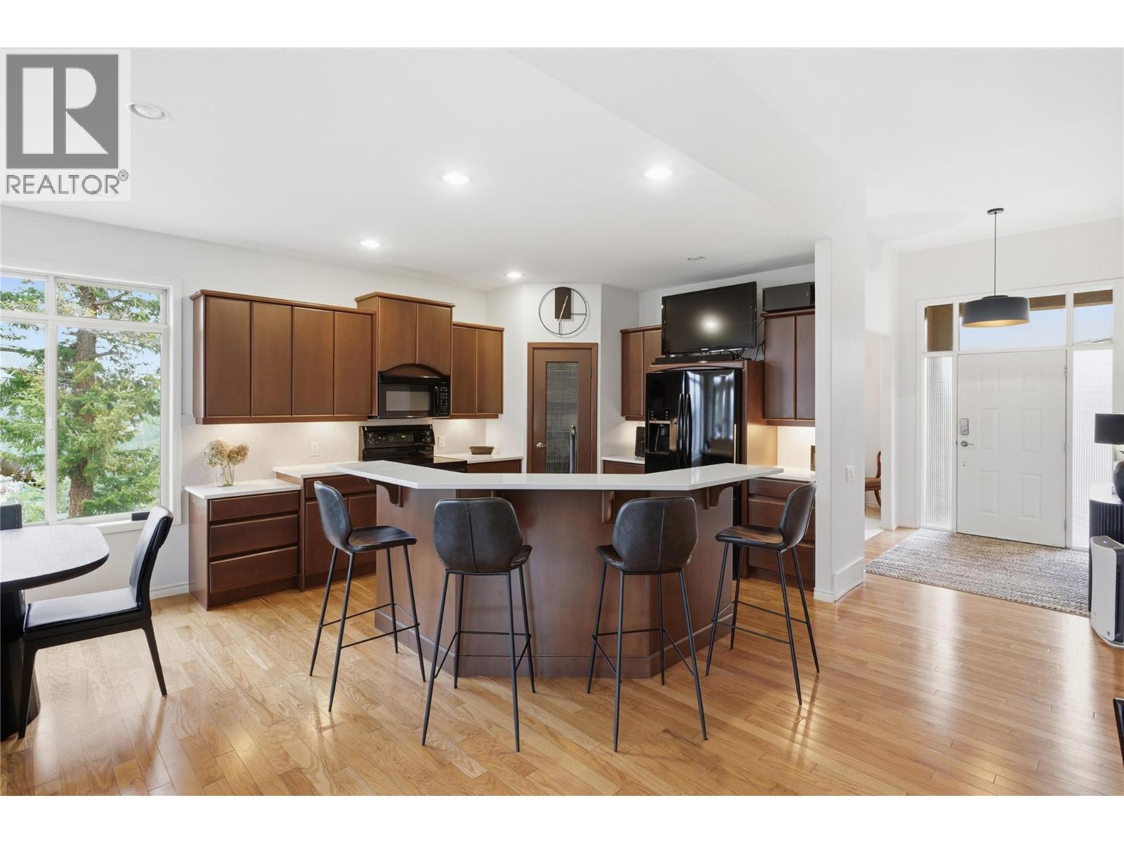 Picture for Unit #16, 2213 Waddington  Court