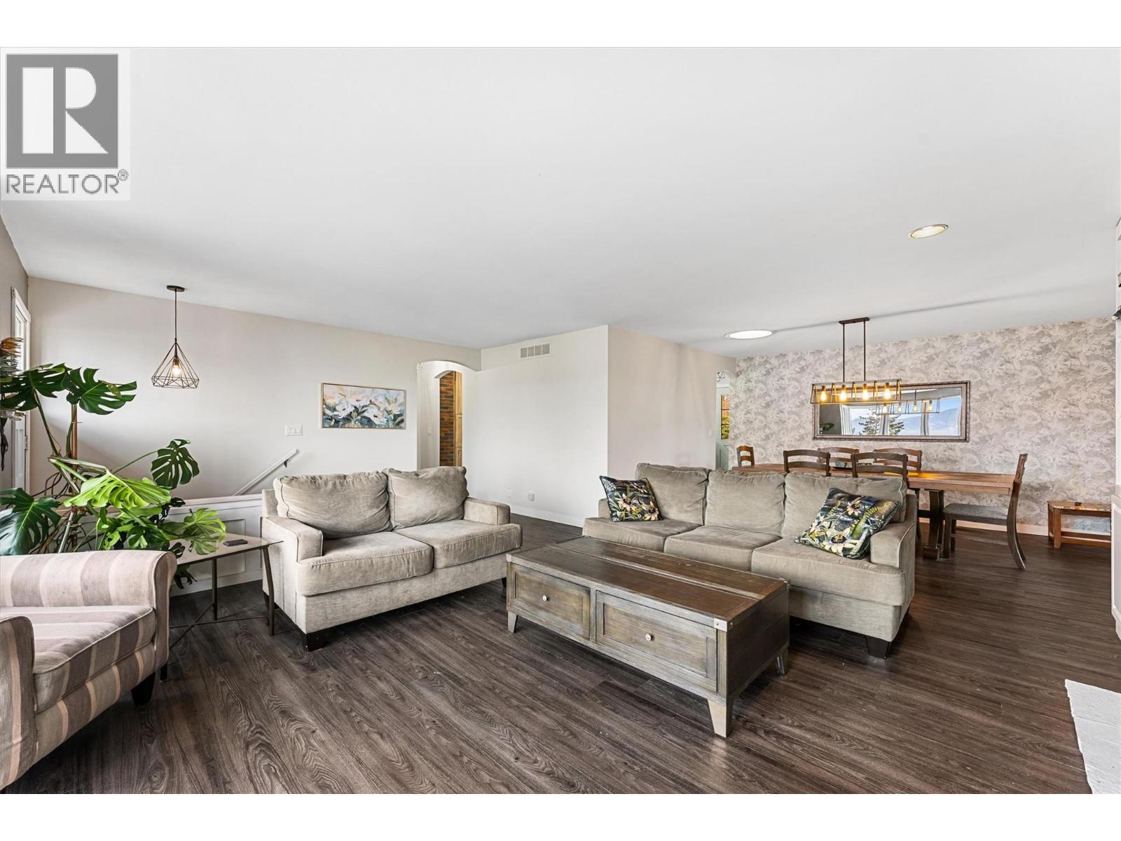 Picture for 1642 Griffiths  Place