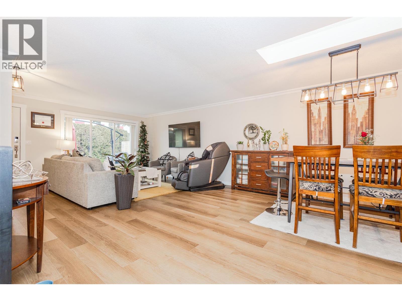 Picture for Unit #1, 205 Gerstmar  Road