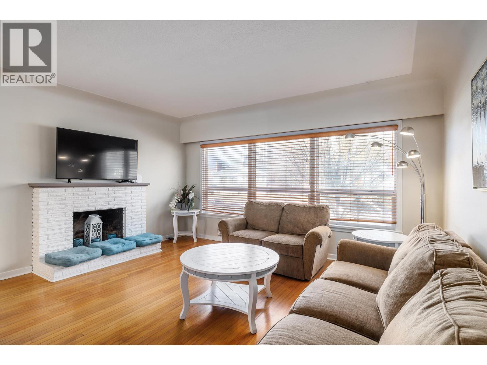 Picture for 751 Saucier  Avenue