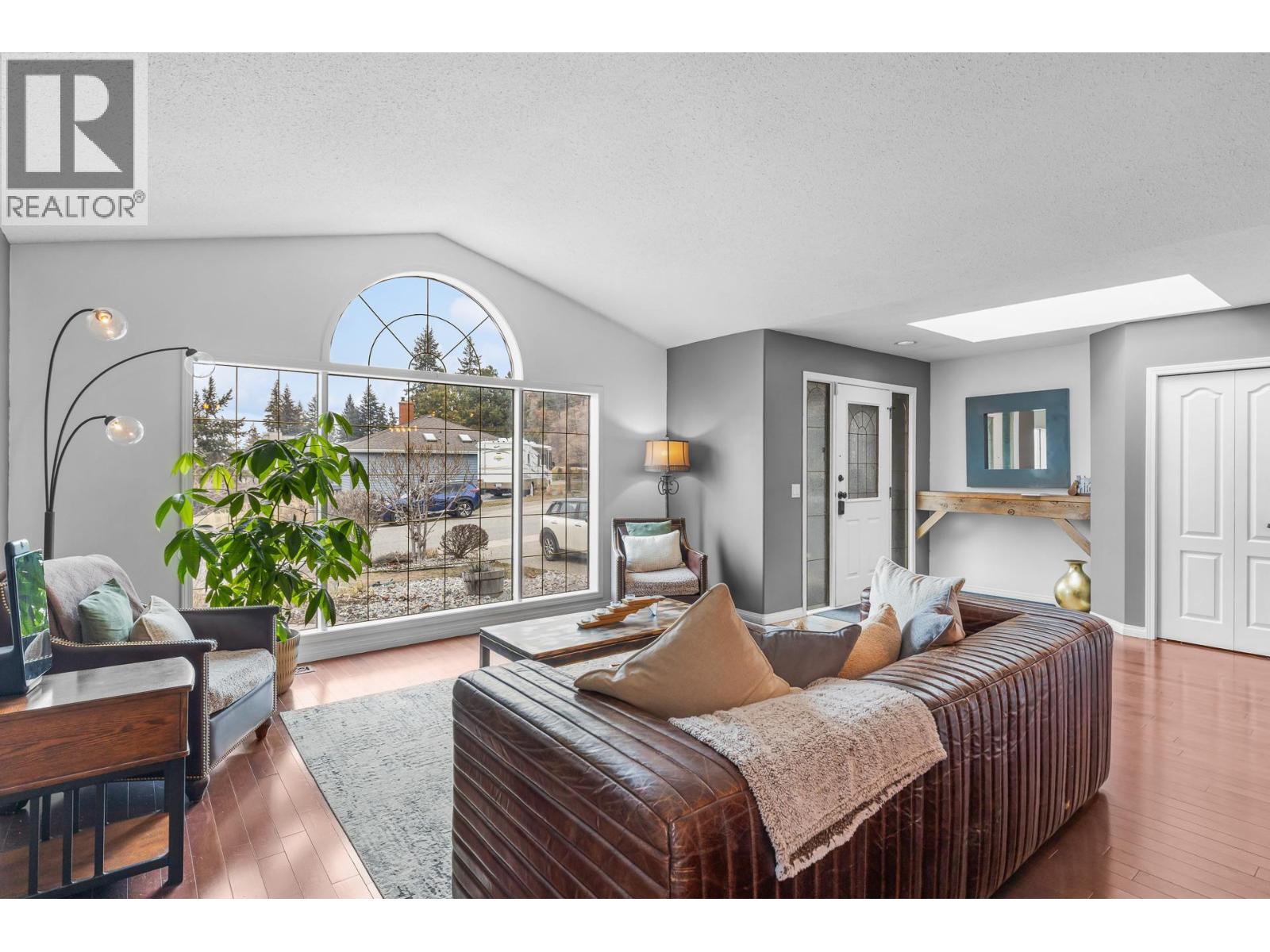 Picture for 145 Magic  Drive