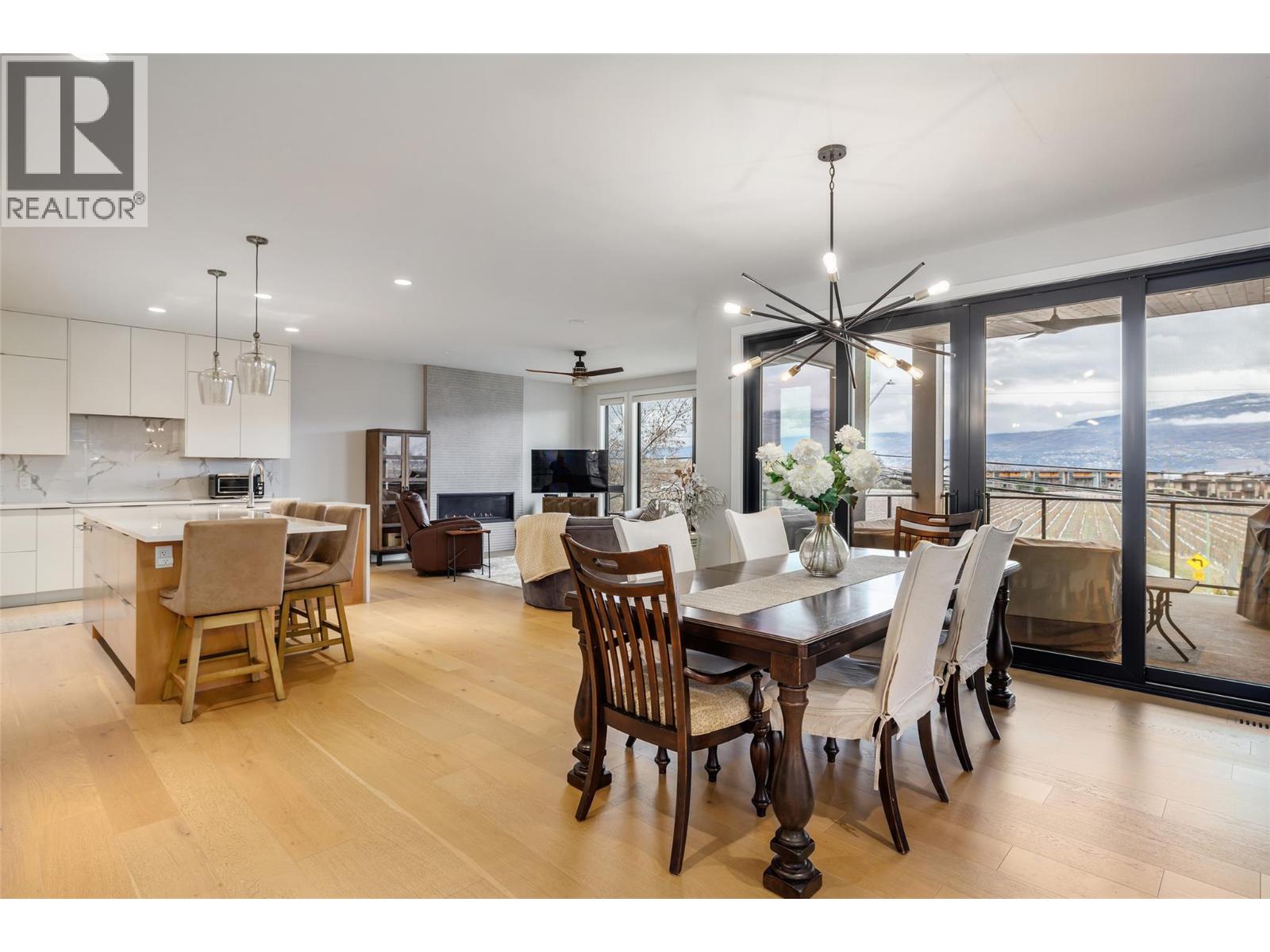 Picture for 3639 Apple Way  Boulevard