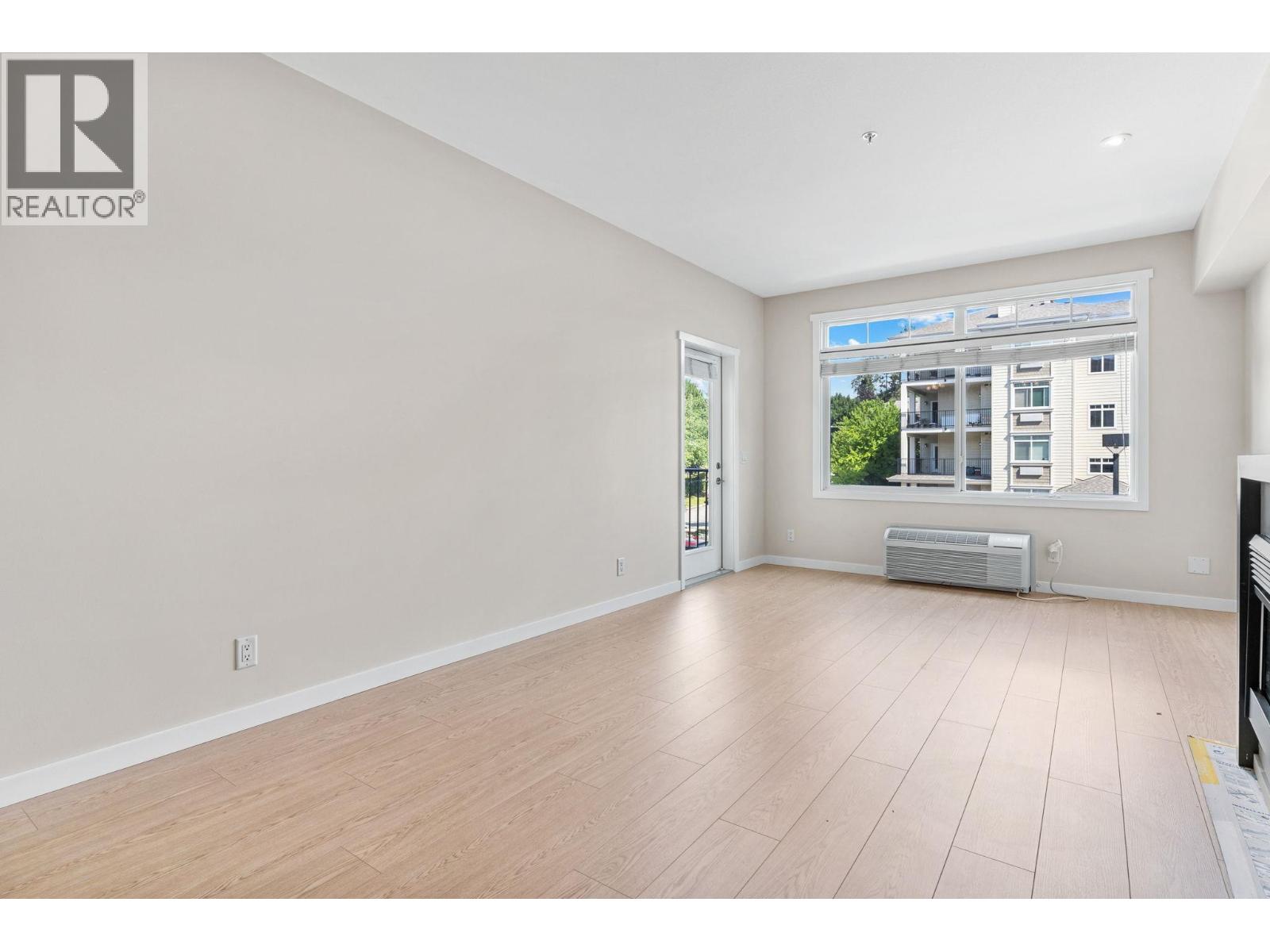 Picture for Unit #202, 1350 Ridgeway  Drive