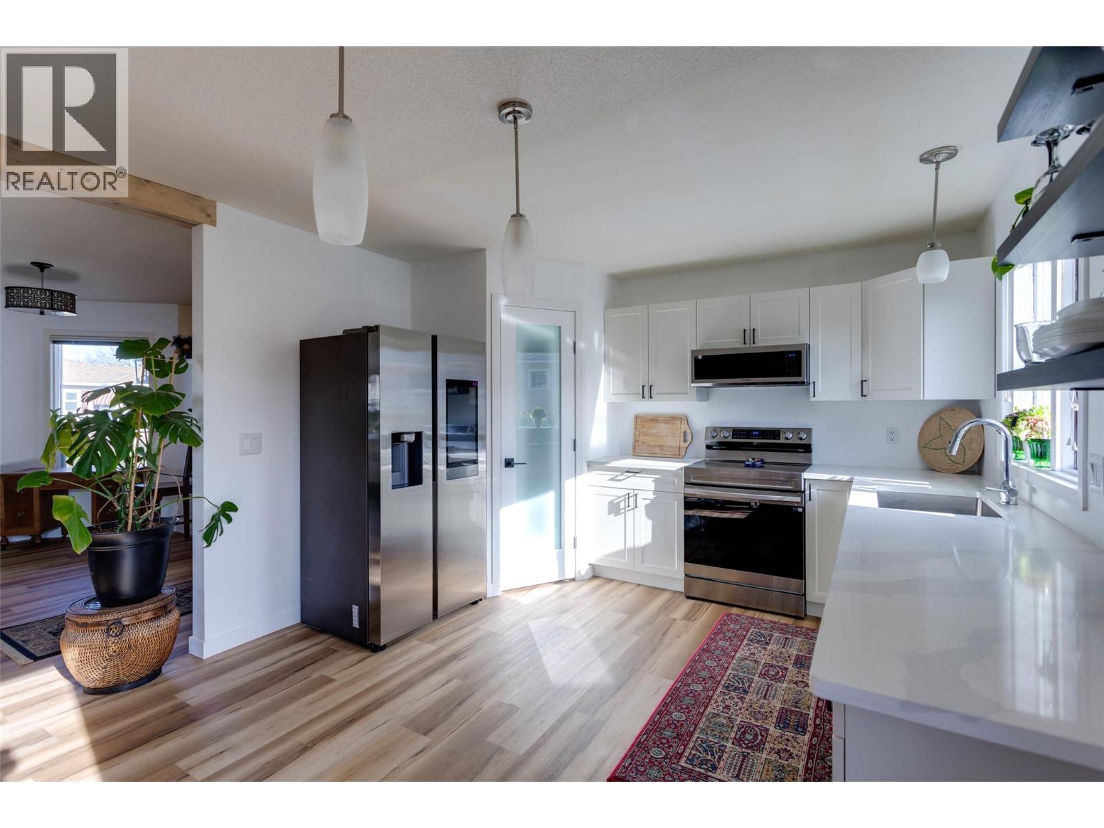 Picture for Unit #527, 1255 Raymer  Avenue