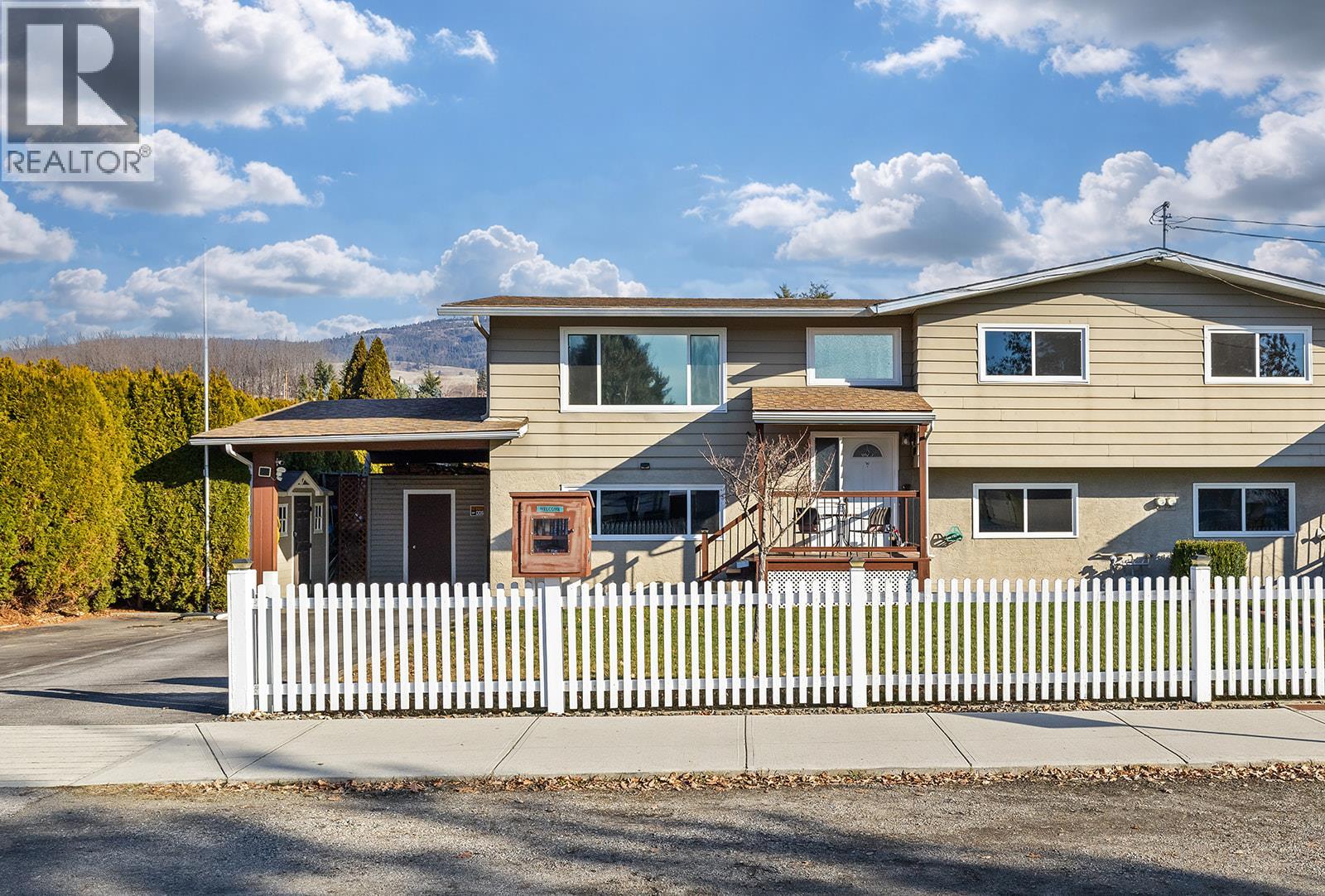 Picture for 565 Hemlock  Road