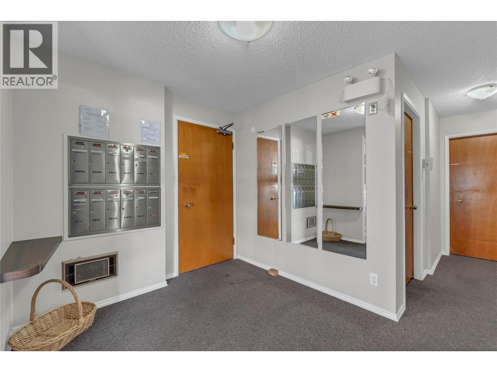 Picture for 328 NANAIMO  AvenueW