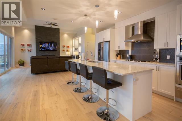 Picture for 1534 GREGORY  Road